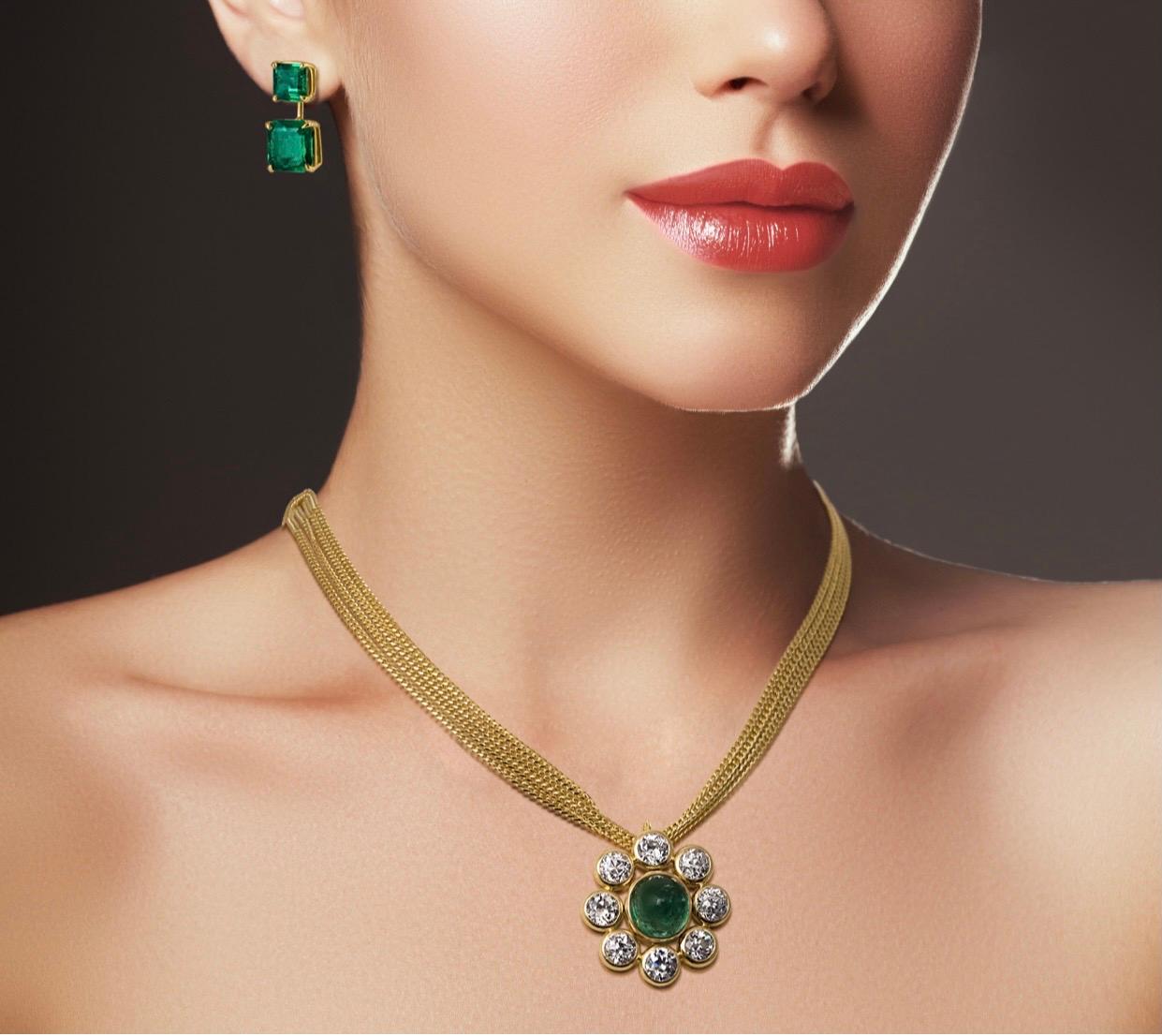 Emerald Cut Incredible  9.13 Carat Colombian Emerald Detachable 18k Gold Earrings For Sale