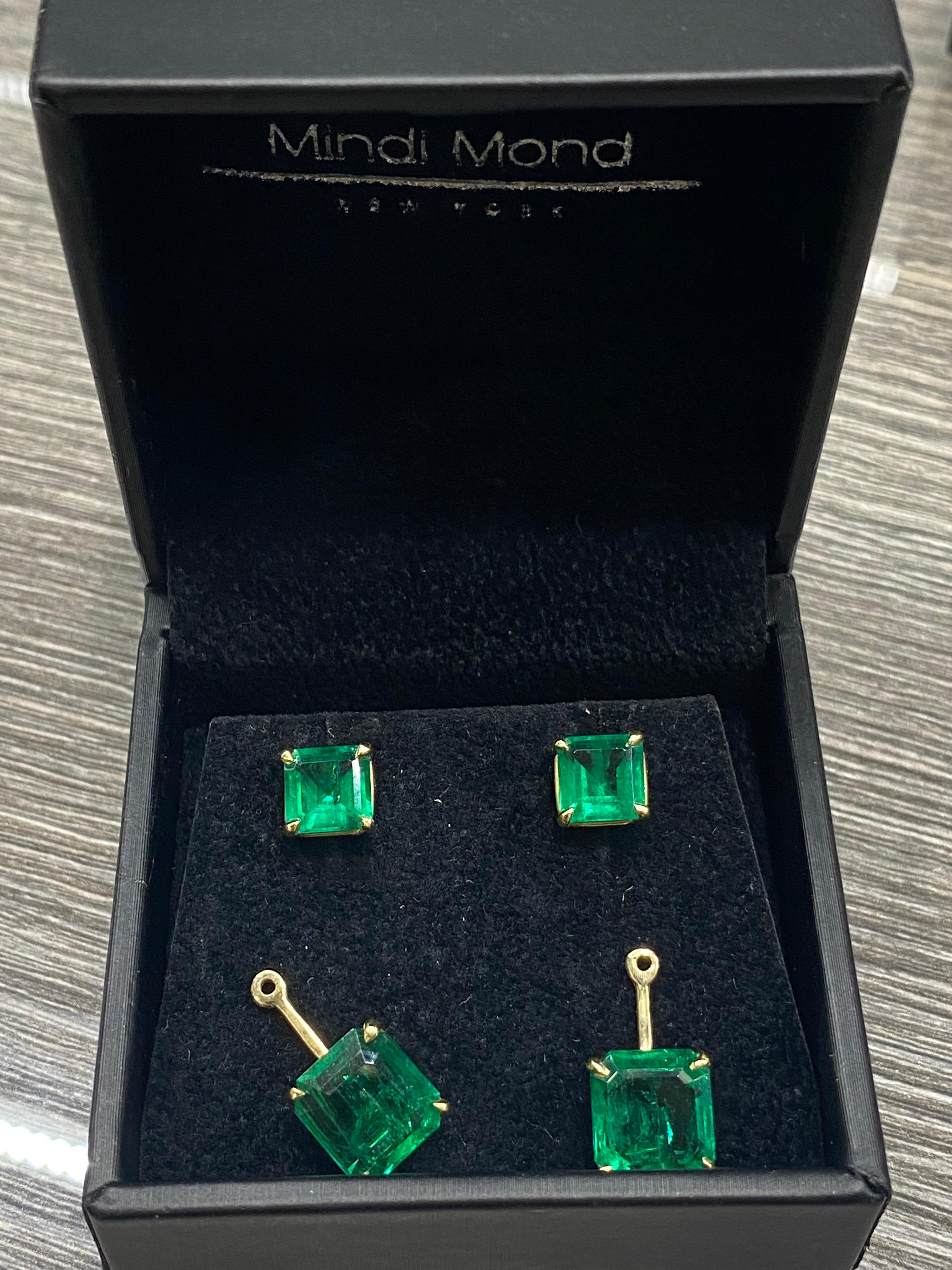Women's or Men's Incredible  9.13 Carat Colombian Emerald Detachable 18k Gold Earrings For Sale
