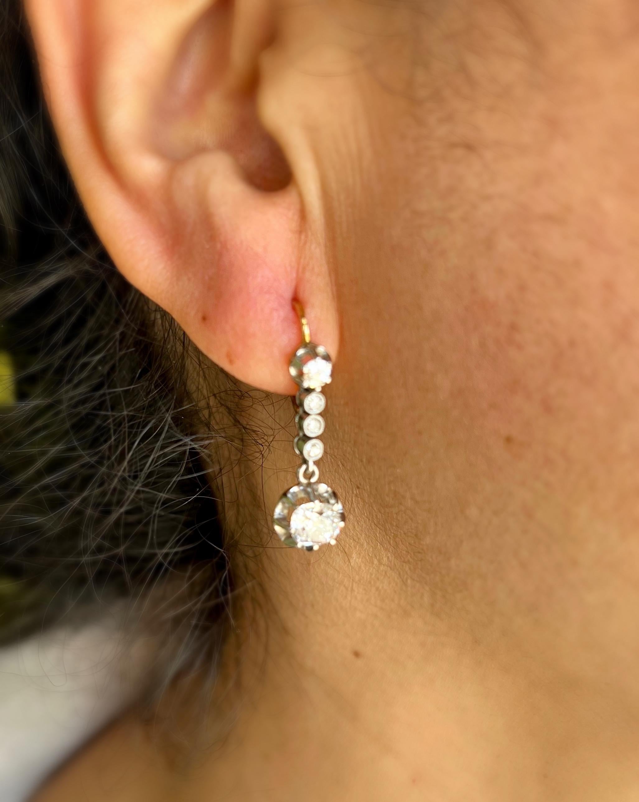 Mine Cut Diamond 2.2 Carat Earrings circa 1920s in Platinum and 18 Karat Gold In Excellent Condition For Sale In Berkeley, CA