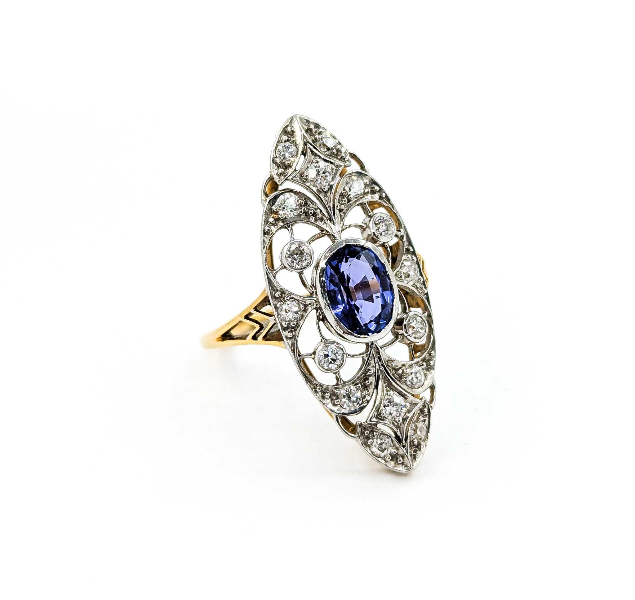 Ring aus 18 Karat Gelbgold und Platin mit Diamanten im Minenschliff und Tansanit 2
