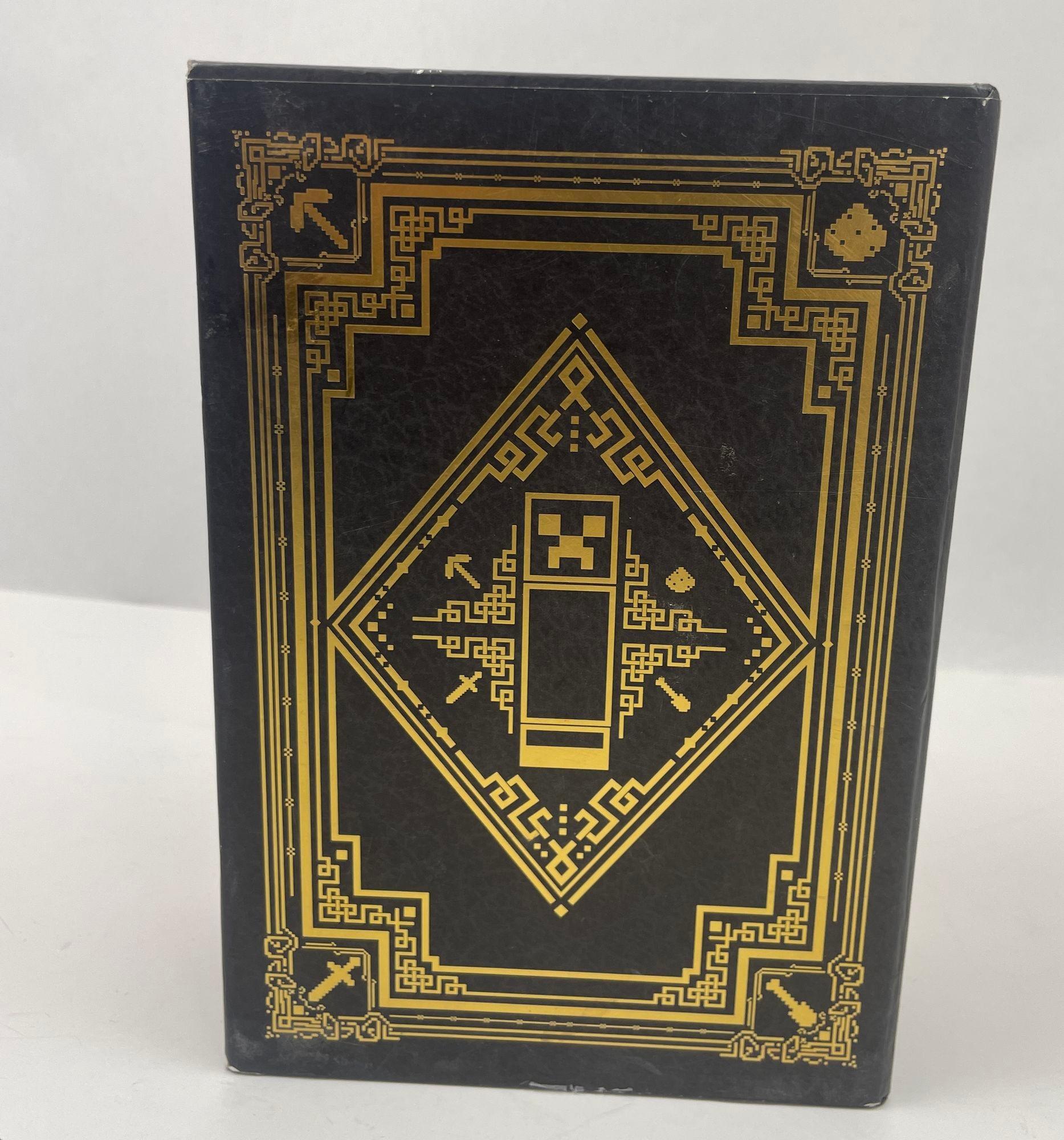 Minecraft The Complete Handbook Collection'S Set of 4 di Stephanie Milton In condizioni buone in vendita a North Hollywood, CA