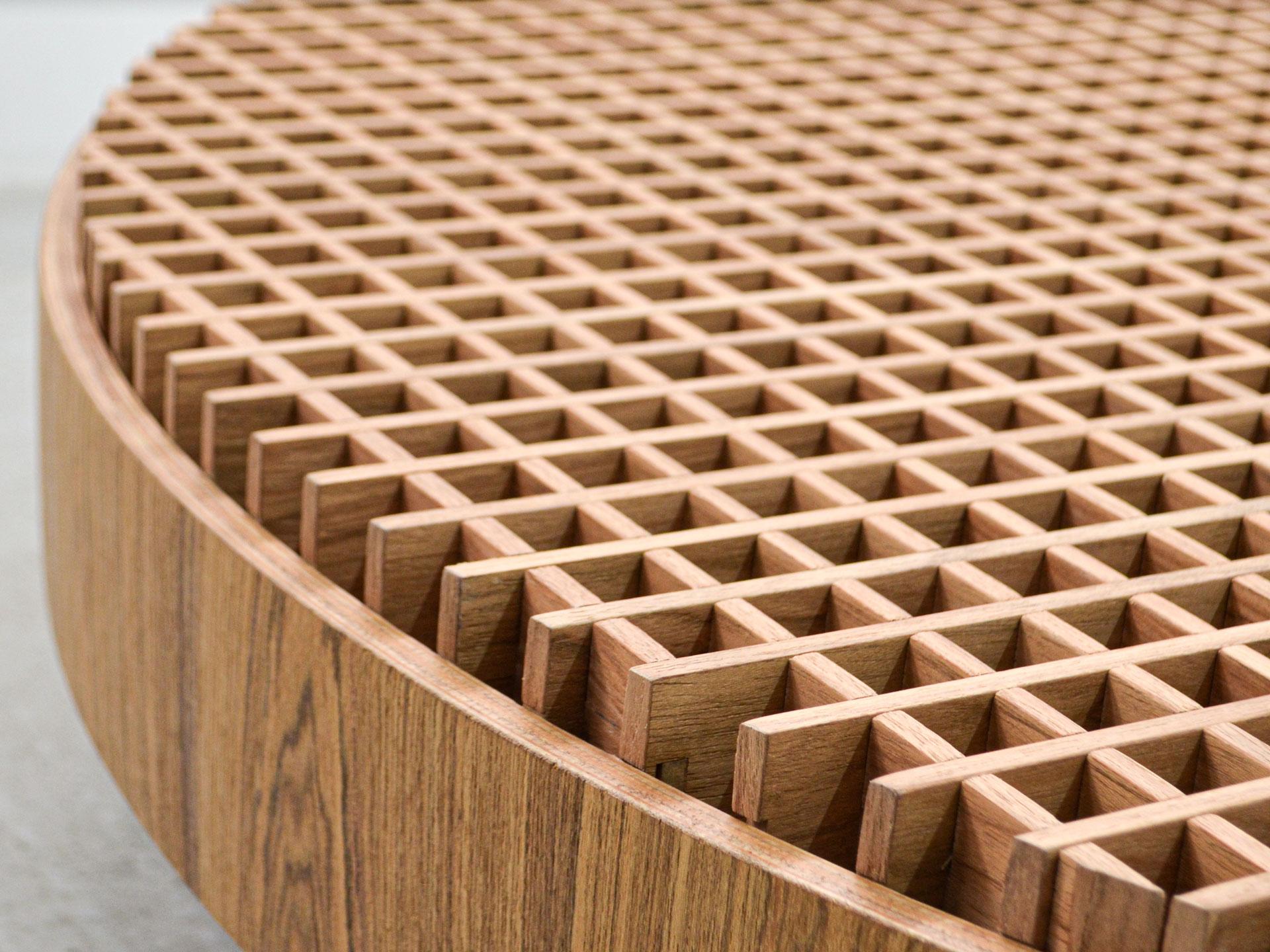 Table basse Mineira de Ronald Sasson, design contemporain brésilien Neuf - En vente à Sao Paulo, SP