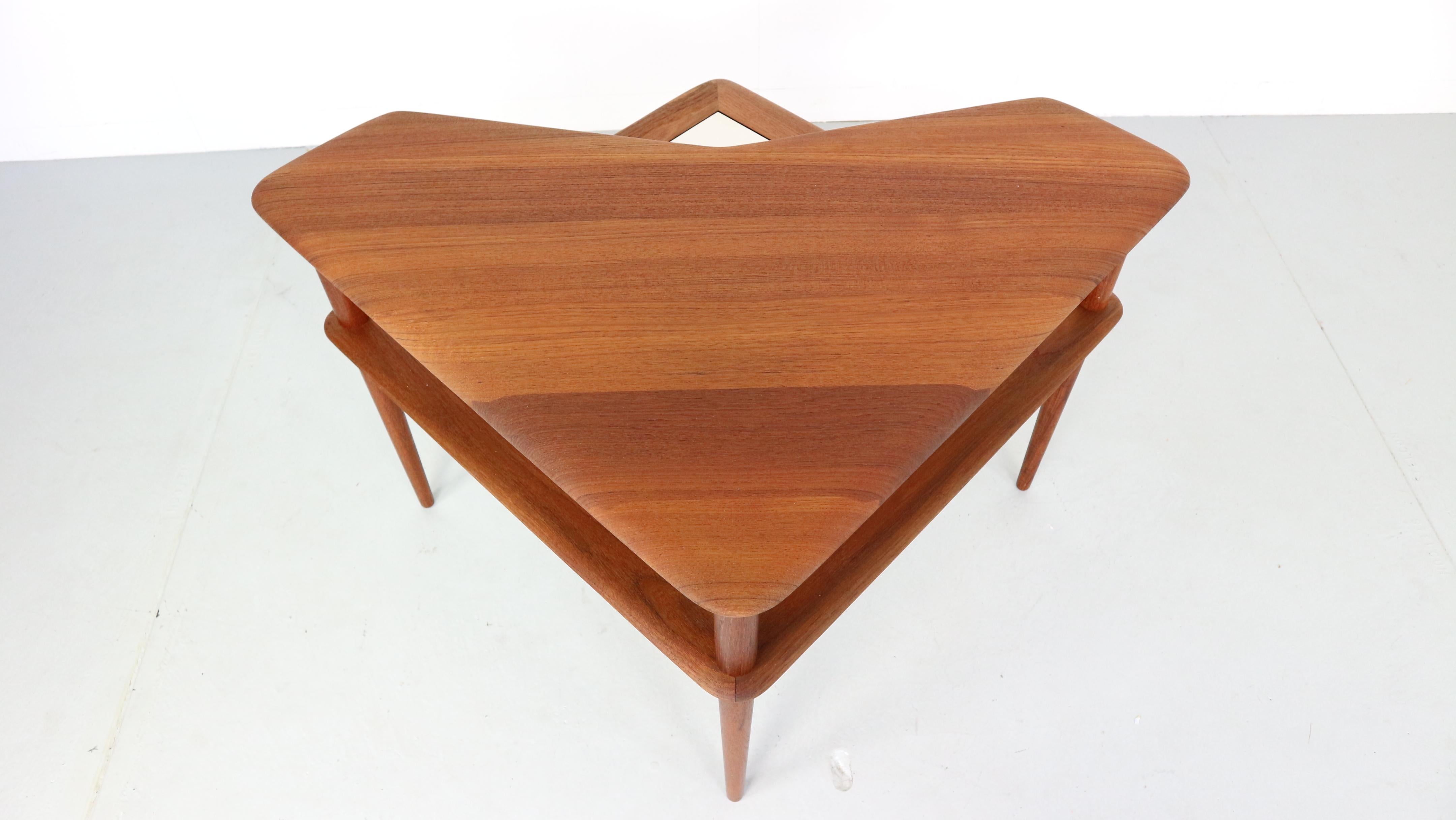 Minerva Coffee Table by Peter Hvidt & Orla Mølgaard-Nielsen for France & Son In Good Condition In The Hague, NL