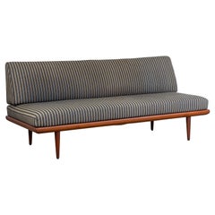 Minerva Daybed by Peter Hvidt & Orla Mølgaard Nielsen for France & Søn, 1950s