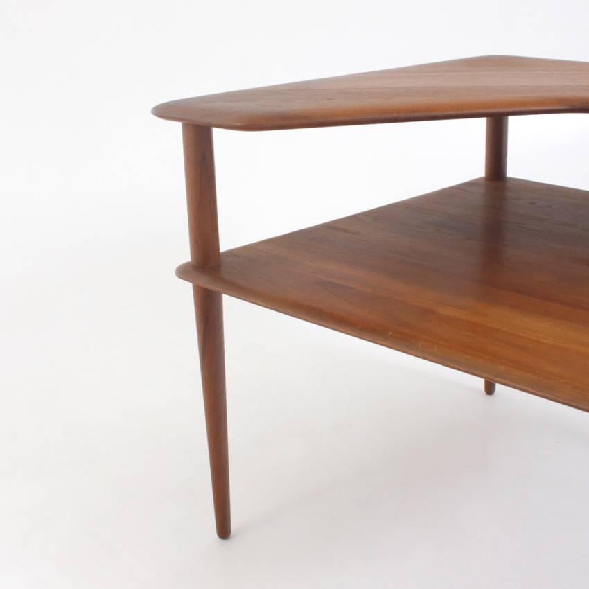 Scandinavian Modern 'Minerva' Side Table by Peter Hvidt & Orla Mølgaard-Nielsen, Denmark, 1950s For Sale