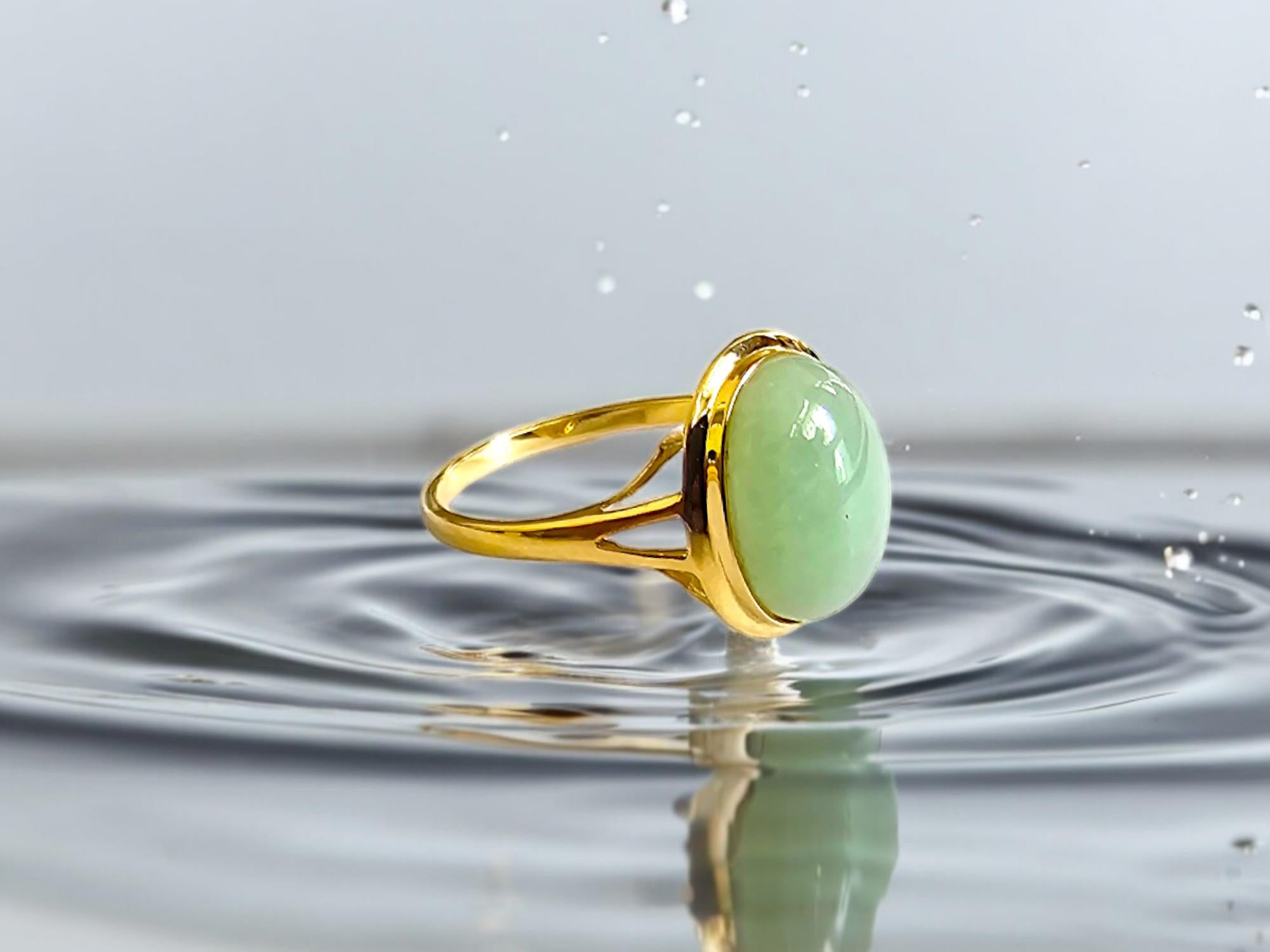 jade cabochon ring