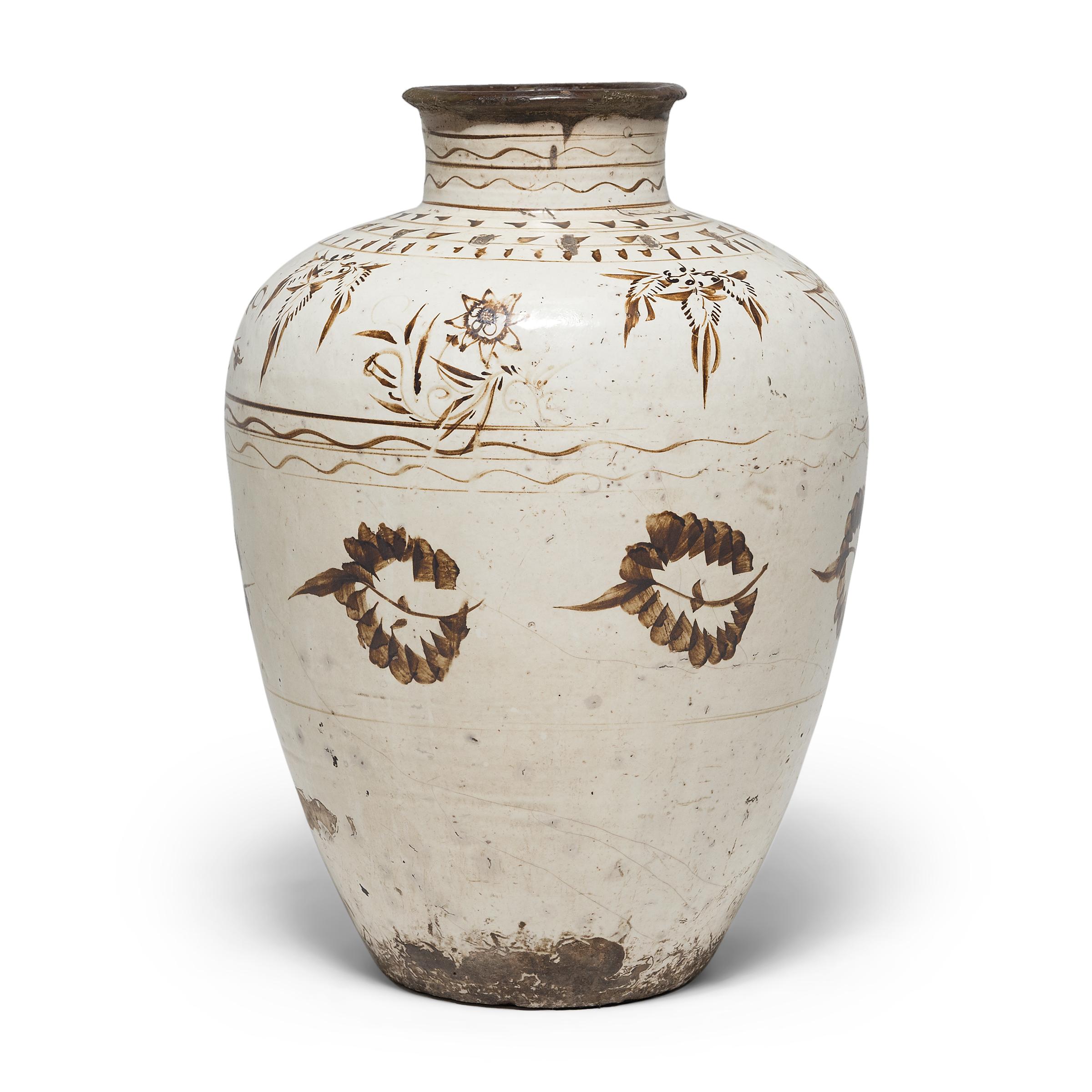 Chinese Ming Cizhou Wine Jar, c. 1600 For Sale