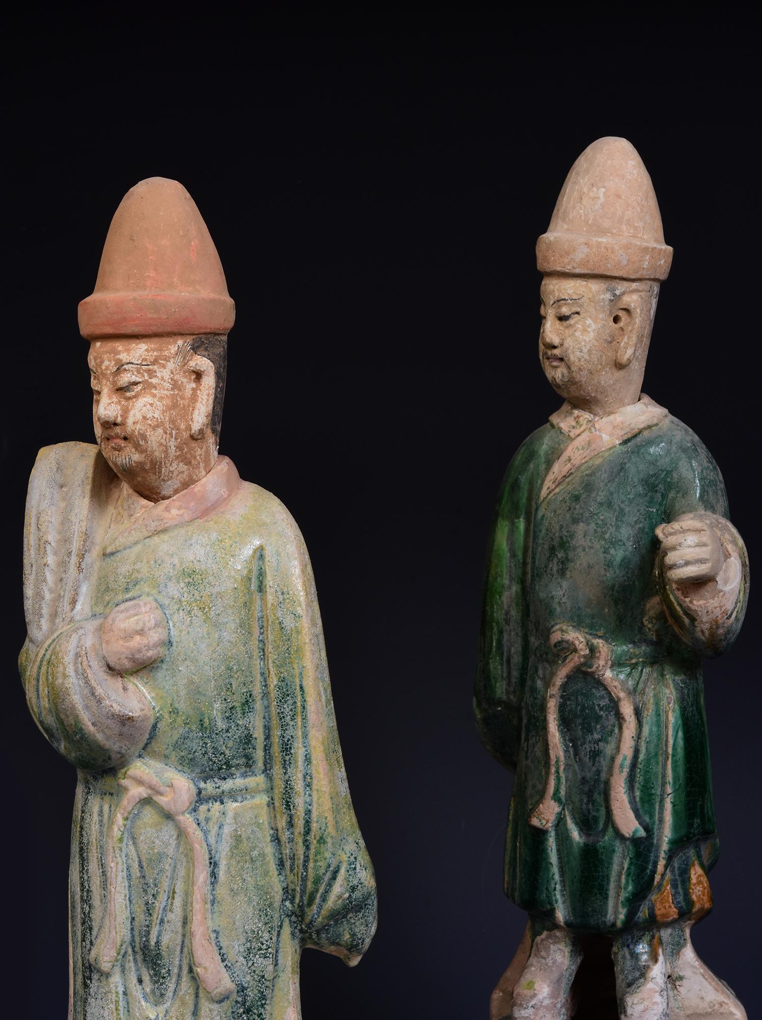 Ming Dynasty, Ein Satz antiker chinesischer glasierter Töpferwaren und Sänfte im Angebot 7