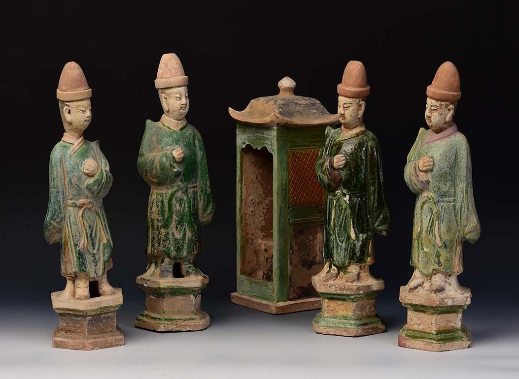 Ming Dynasty, A Set of Antique Chinese Glazed Pottery Attendants and Palanquin 8