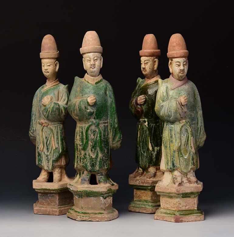 Ming Dynasty, A Set of Antique Chinese Glazed Pottery Attendants and Palanquin 9