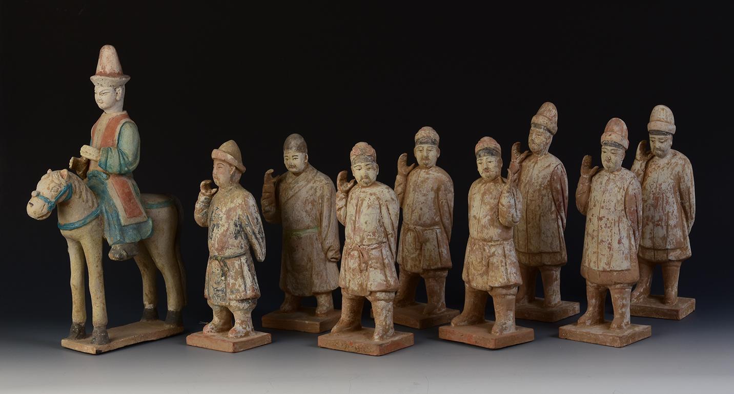 A set of Chinese painted pottery horse and court men, with original pigments remaining.

Age: China, Ming Dynasty, A.D. 1369 - 1644
Size: Height 24.4 - 37 C.M. / Width 9 - 24 C.M.
Condition: Well-preserved old burial condition overall. 

100%