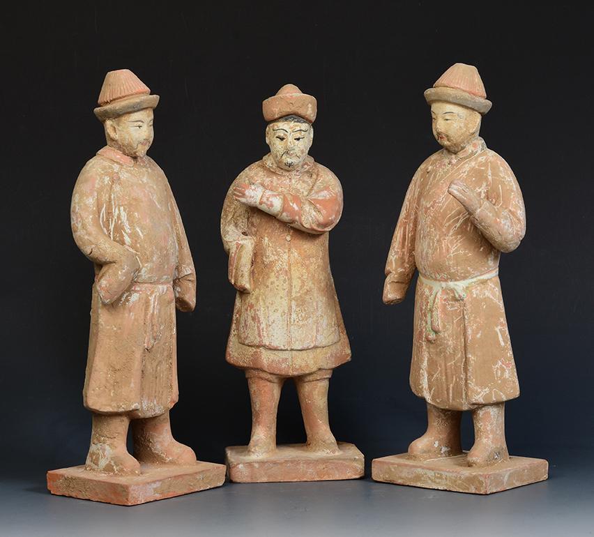 18th Century and Earlier Ming Dynasty, A Set of Antique Chinese Pottery Court Man For Sale