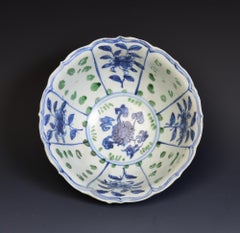 Ming Dynasty, Antique Chinese Painted Ceramic Bowl