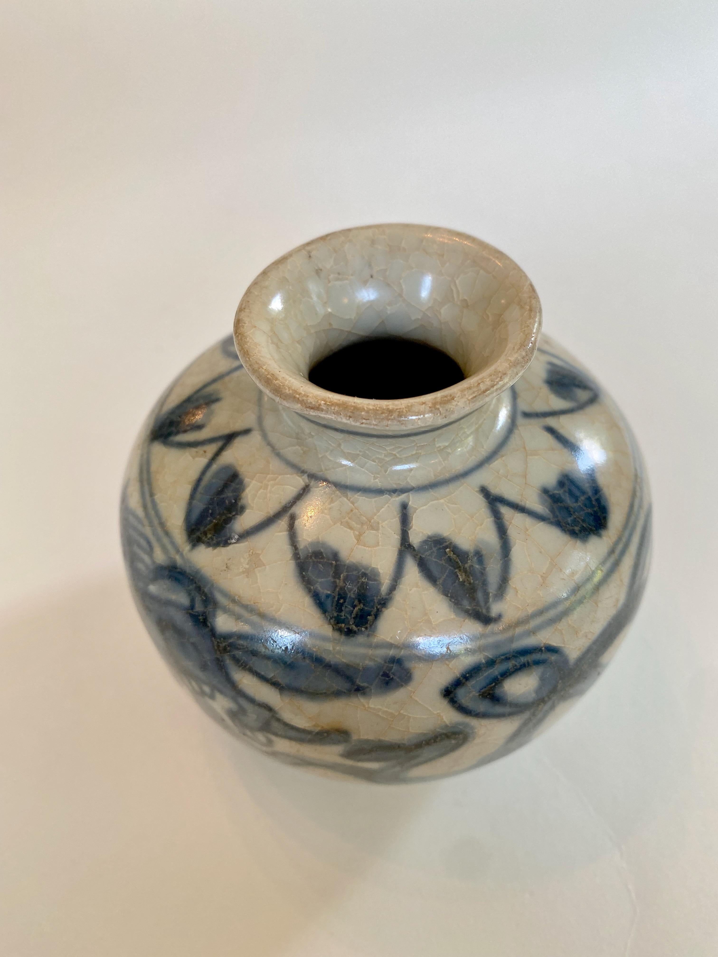 Glazed Ming Dynasty Blue and White Jarlet with Lions For Sale