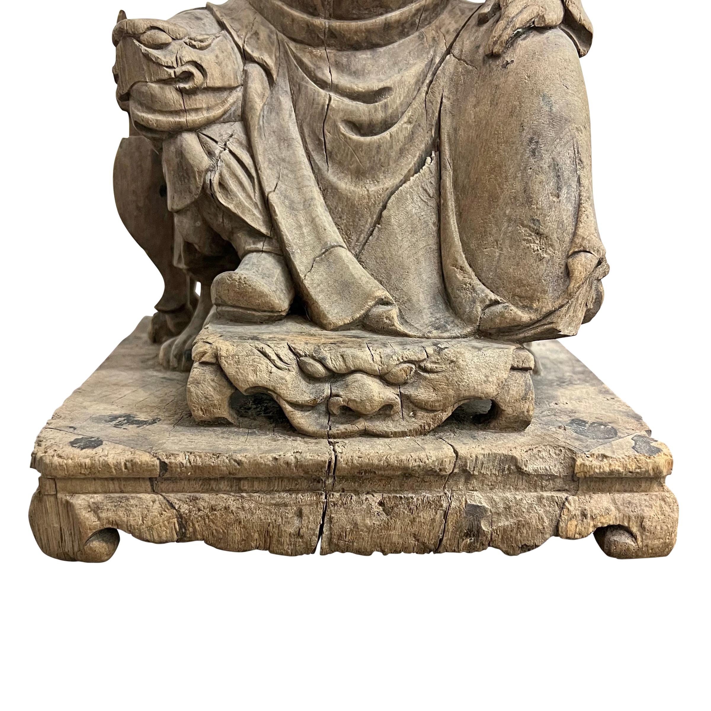 Ming Dynasty Carved Ancestor Figure For Sale 4