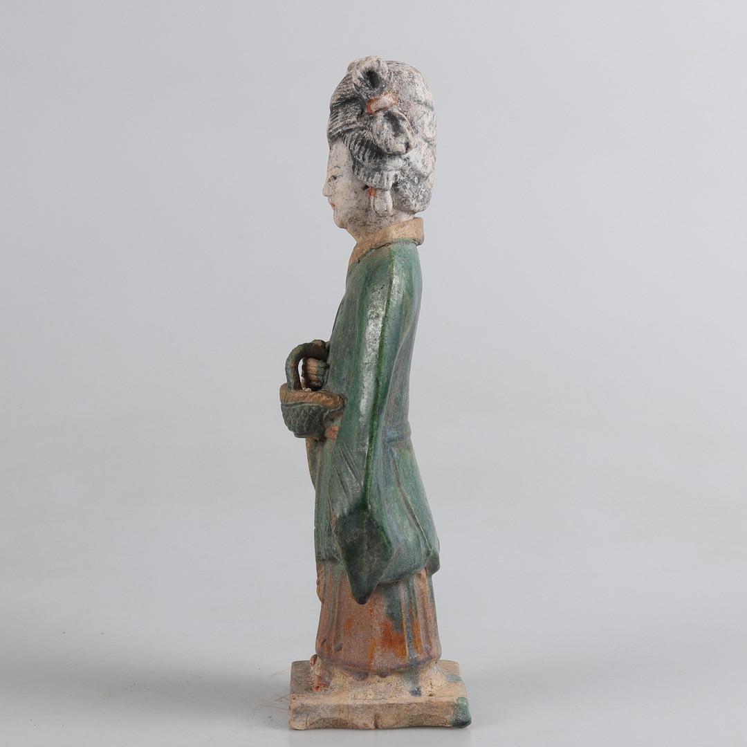 Chinese Ming Dynasty Green Glazed Teracotta Tomb Statue of a Woman, China For Sale