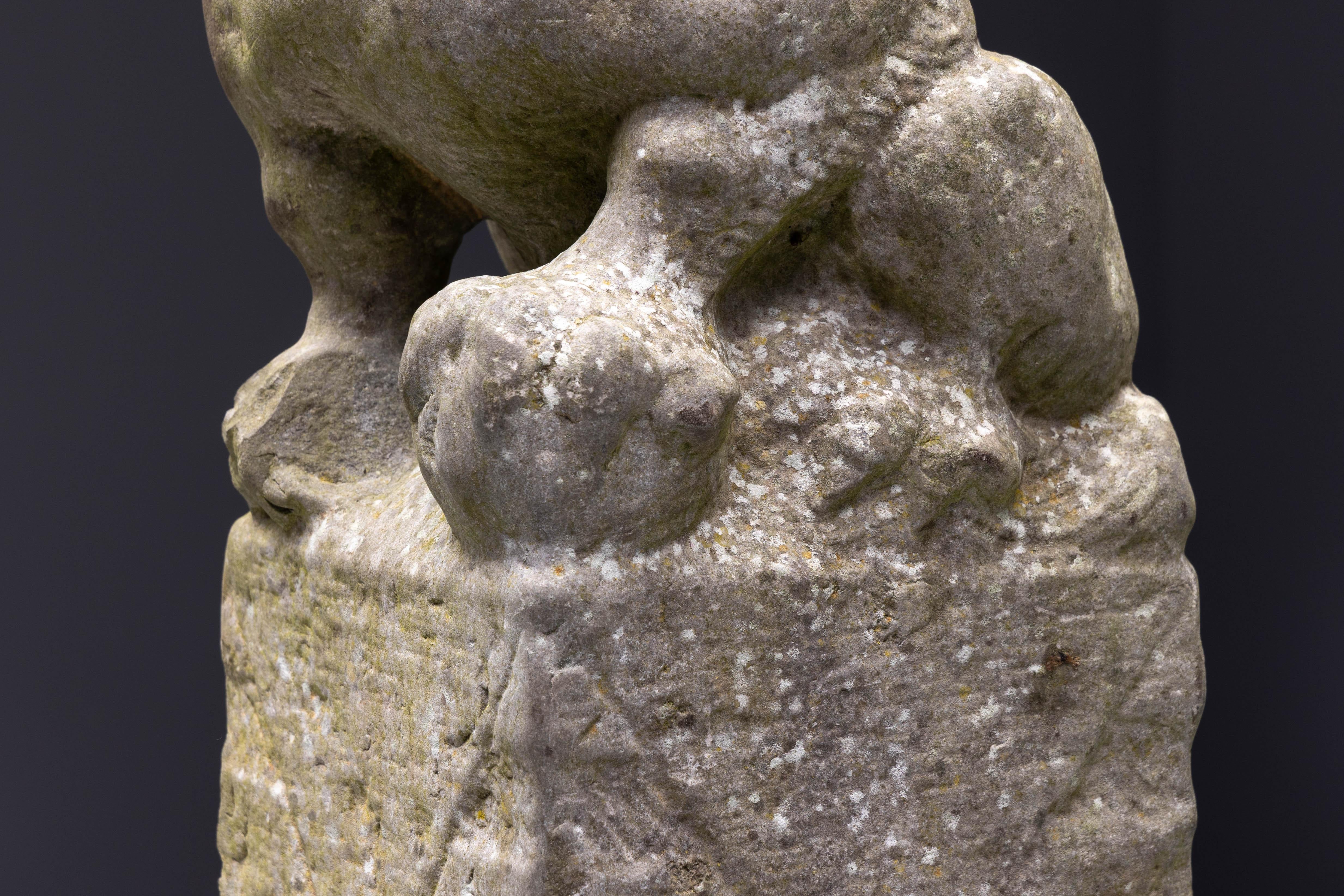 Statue de gardien en pierre de la dynastie Ming, Chine, XVIIe siècle en vente 2