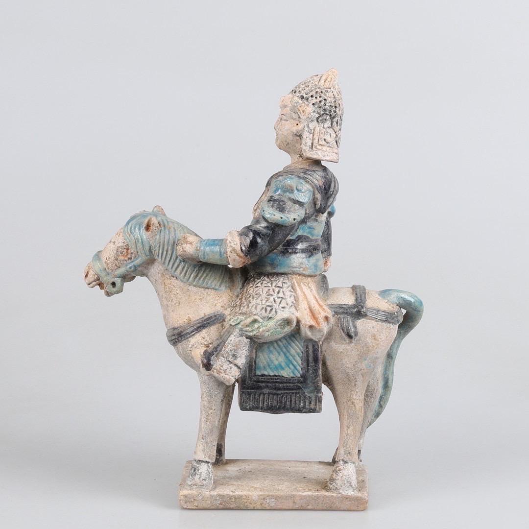 Ming Dynasty Terracotta Green Glazed Tomb Statue, Knight/Horse, China 1368 -1644 In Good Condition For Sale In Basel, BS