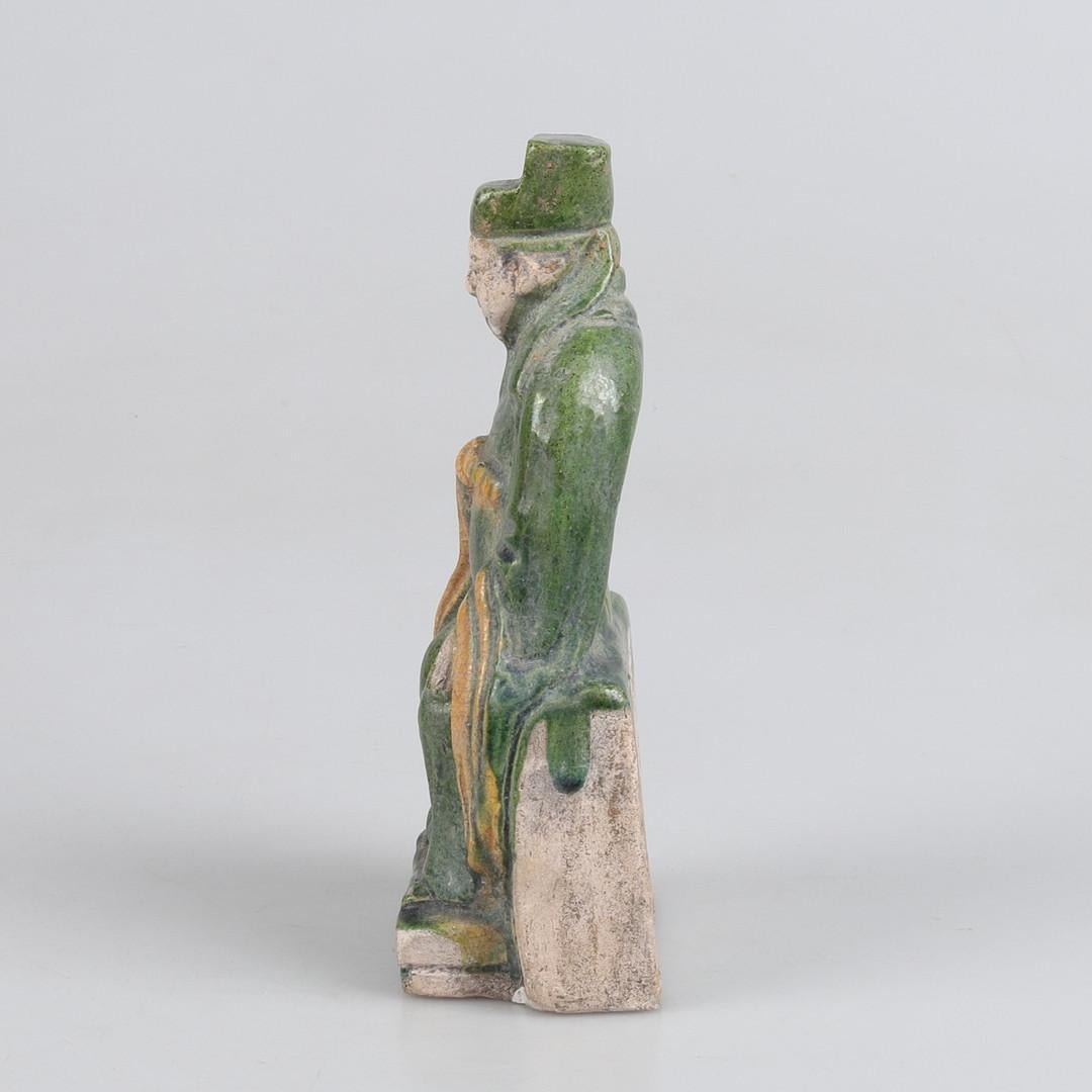 18th Century and Earlier Ming Dynasty Terracotta Tomb Statue Depictinmg a Seated Scholar For Sale