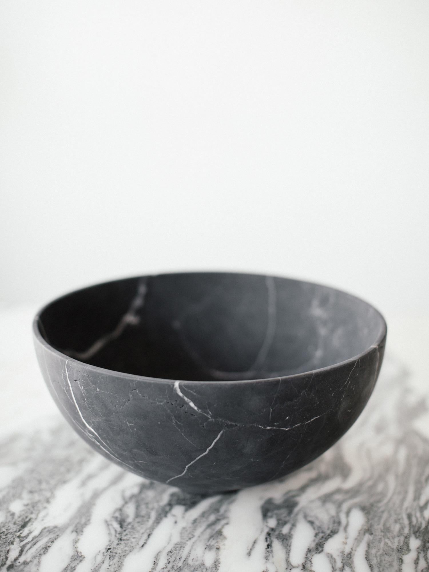 Mid-Century Modern Ming Grande Bowl in Black Marble, in Stock