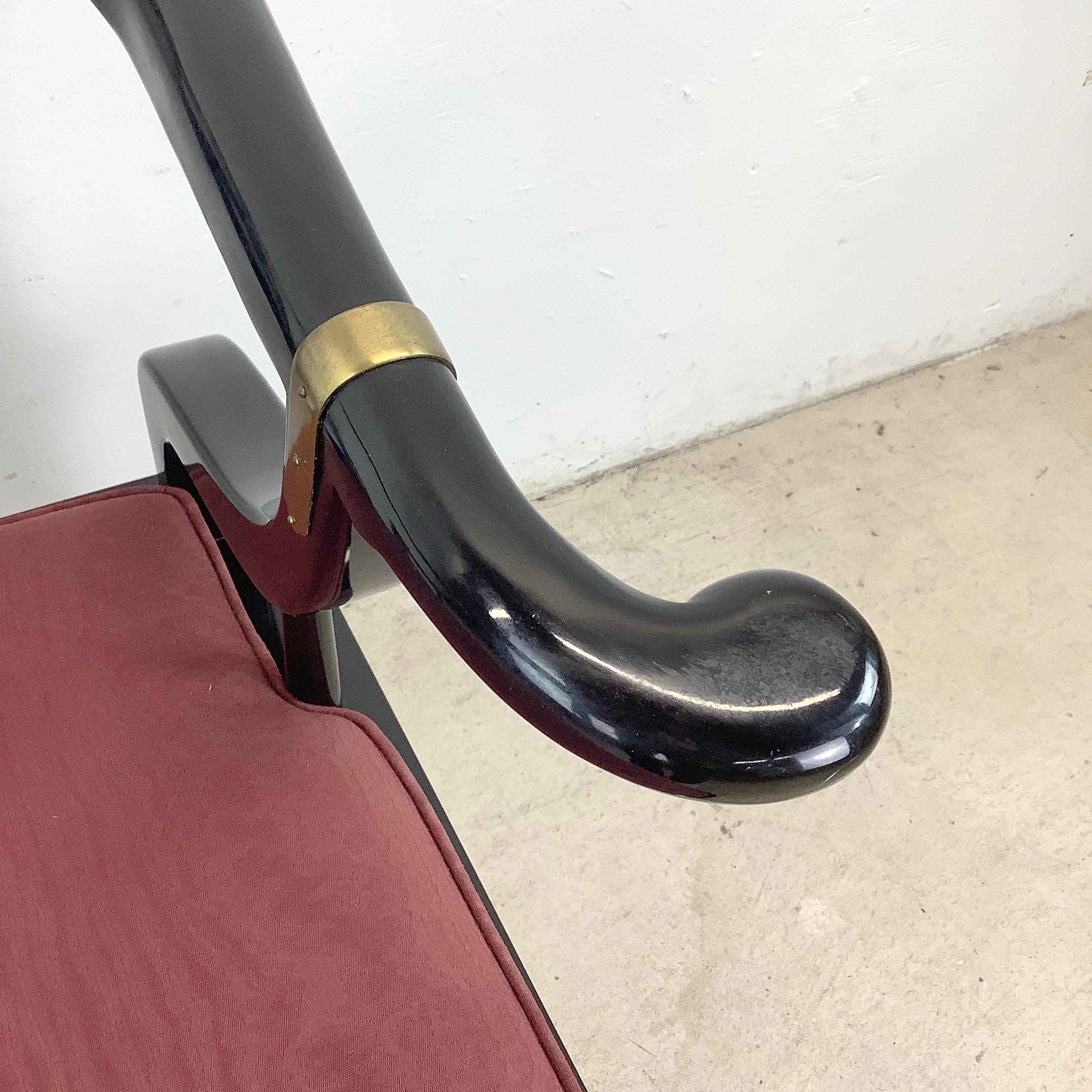 Fauteuil en laque noire inspiré de James Ming, dans le style de James Mont en vente 6