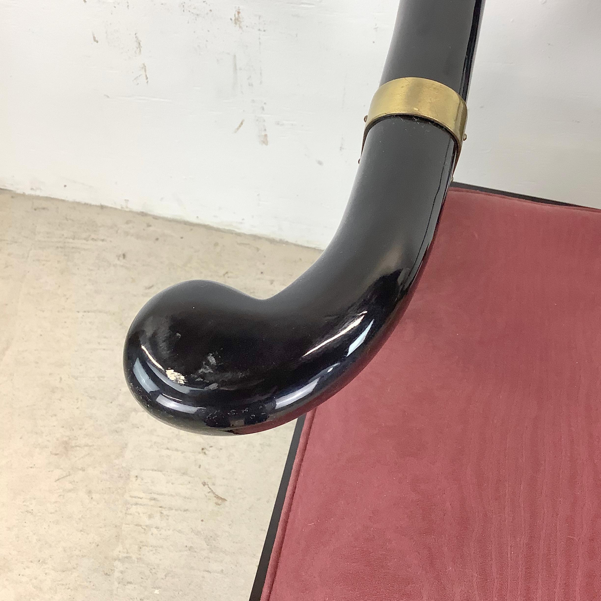 Fauteuil en laque noire inspiré de James Ming, dans le style de James Mont en vente 8