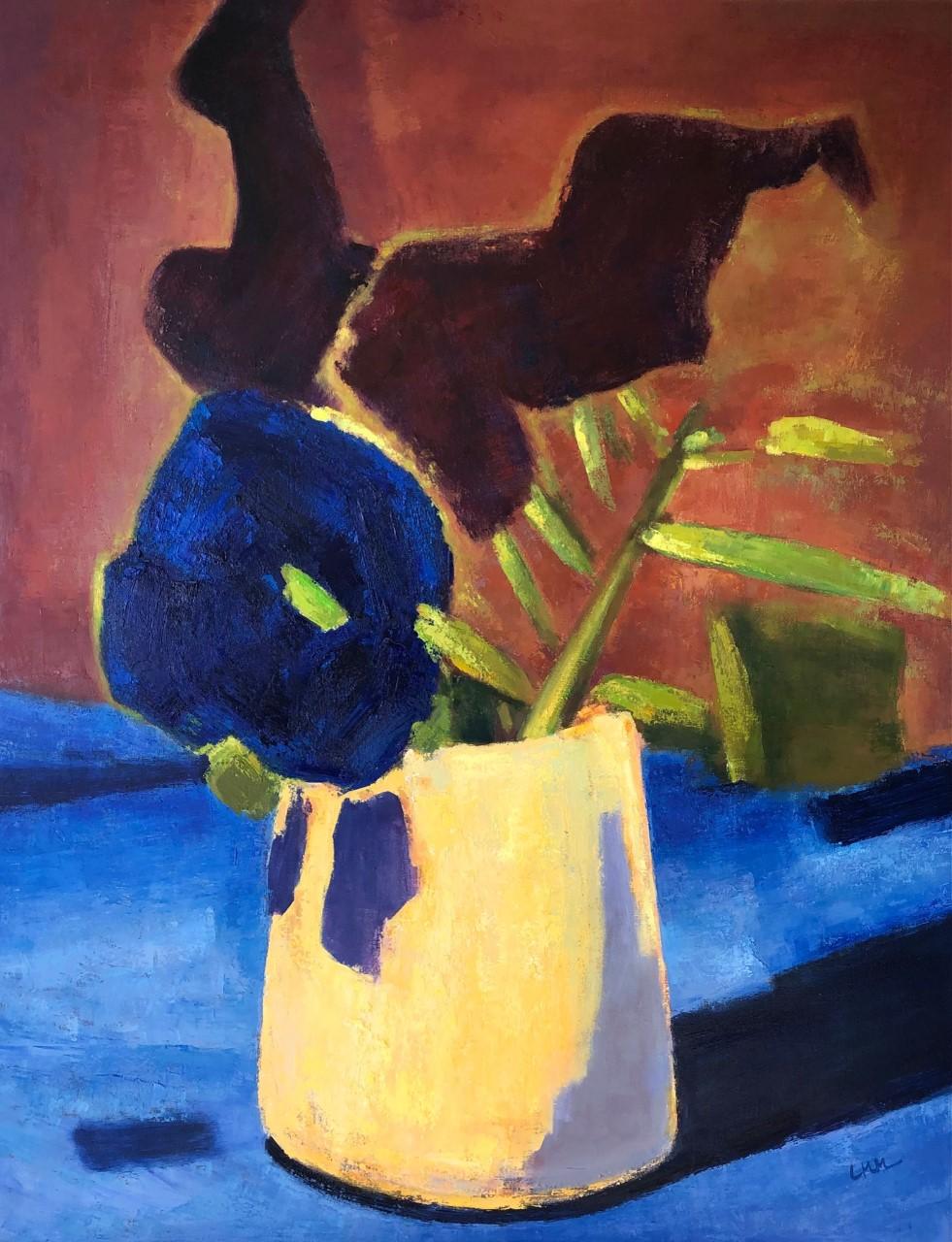 Still-Life Painting Ming Ming - Nature morte florale contemporaine 'Fleurs bleues avec vase jaune'. 