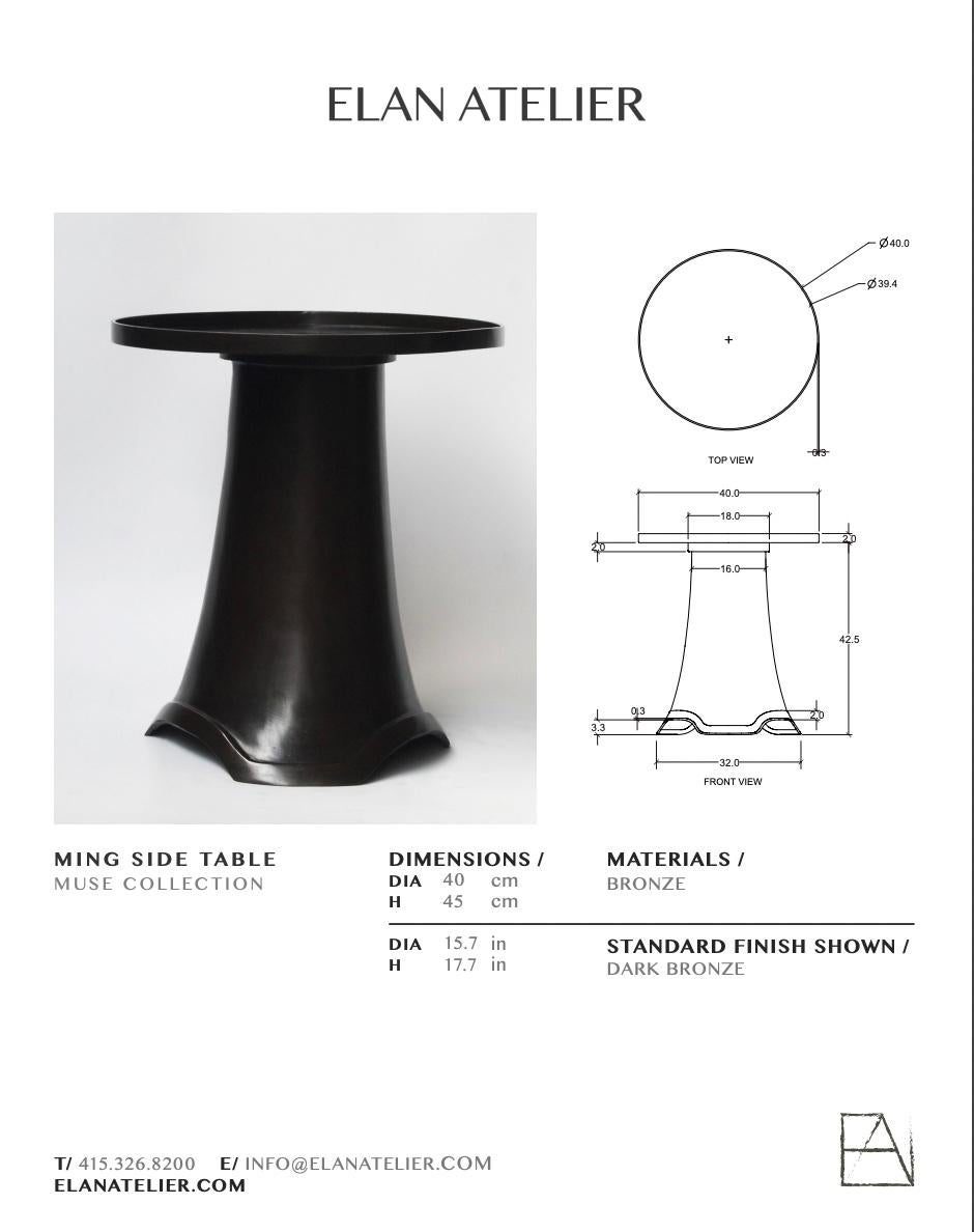 Européen Table d'appoint Ming en bronze foncé par Elan Atelier, en stock en vente