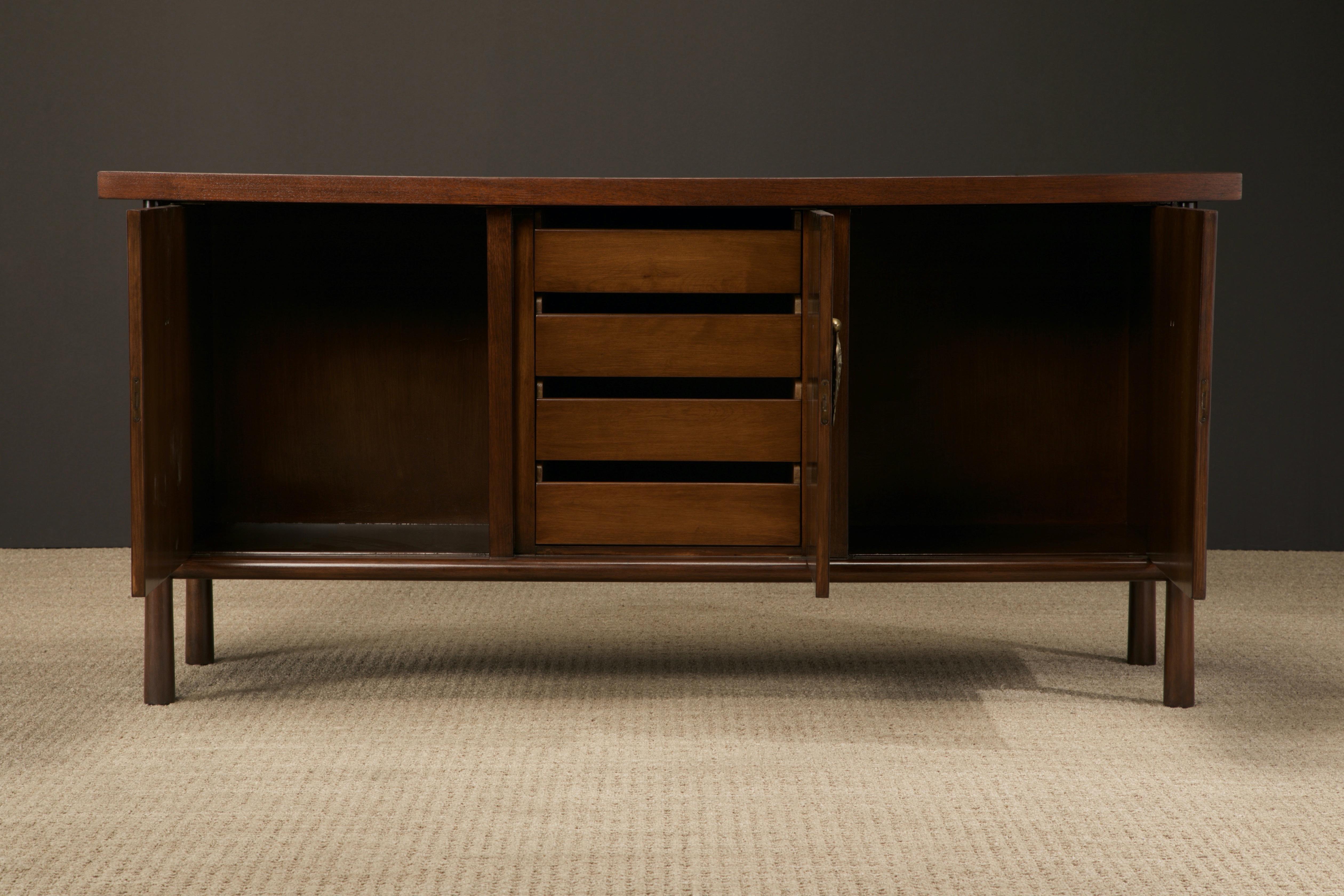 Mid-Century Modern 'Ming' Sideboard / Credenza by T.H. Robsjohn-Gibbings for Widdicomb, 1950s For Sale