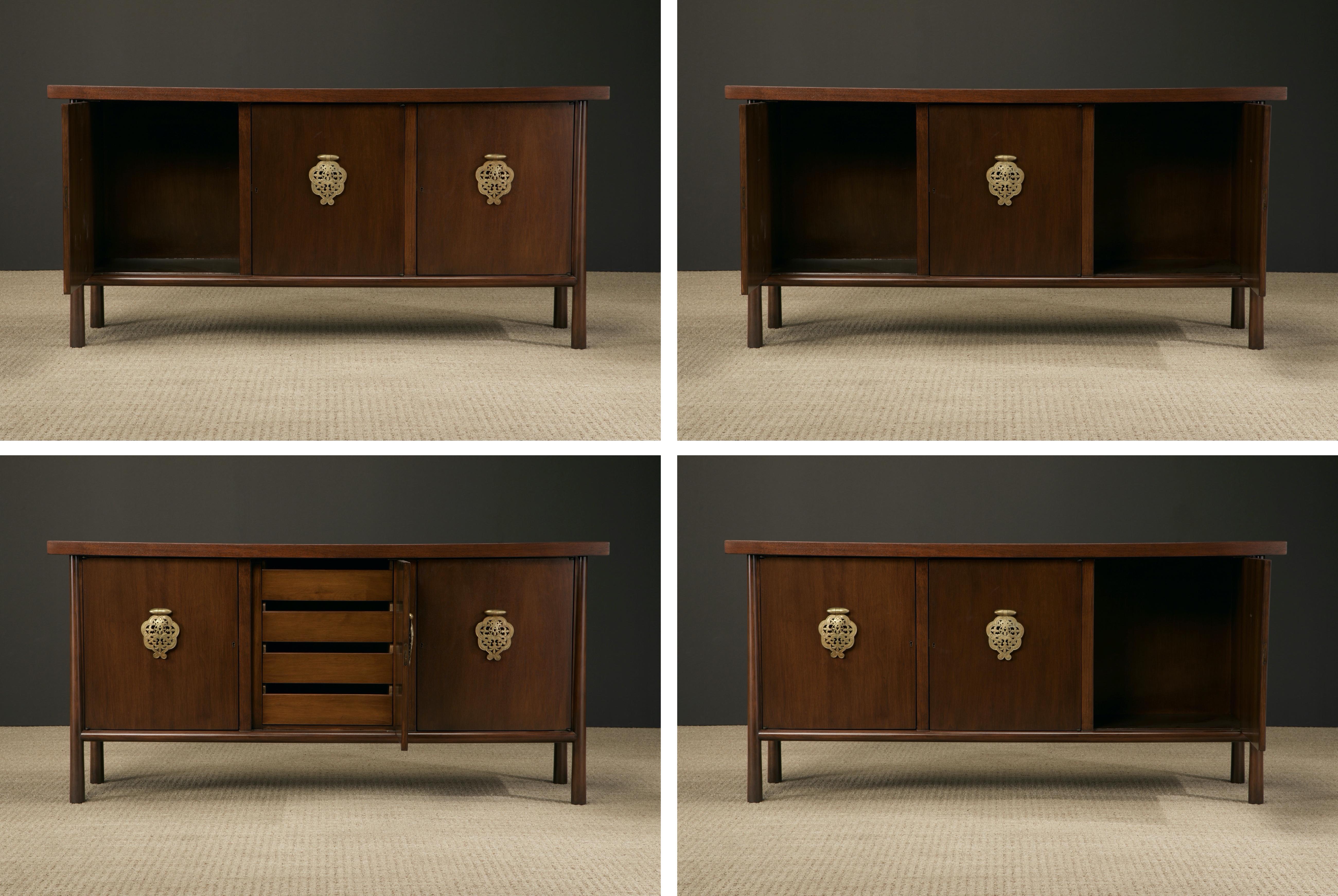 American 'Ming' Sideboard / Credenza by T.H. Robsjohn-Gibbings for Widdicomb, 1950s For Sale