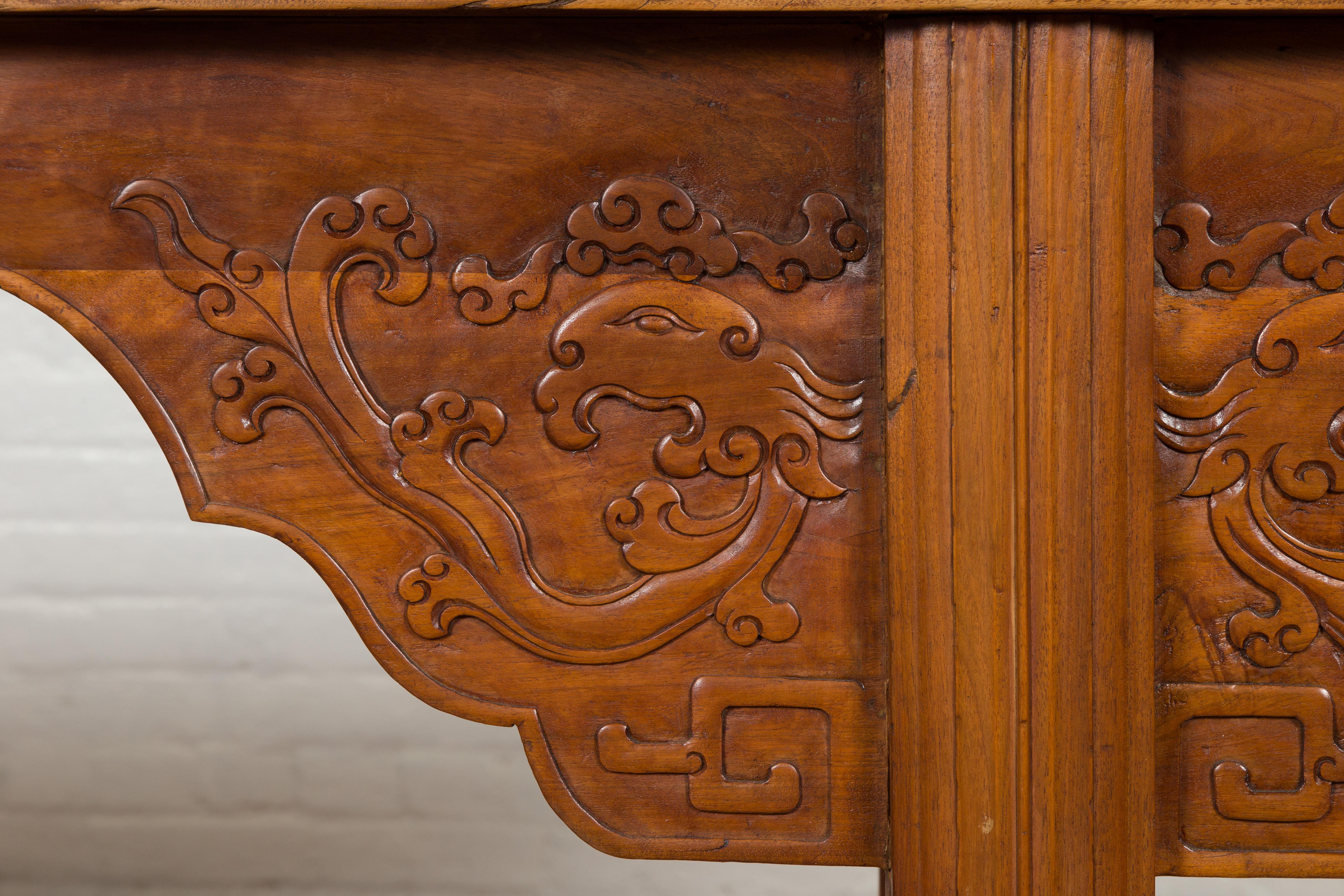 Ming Style Altar Table with Everted Flanges, Cloud Motifs and Mythical Creatures For Sale 2