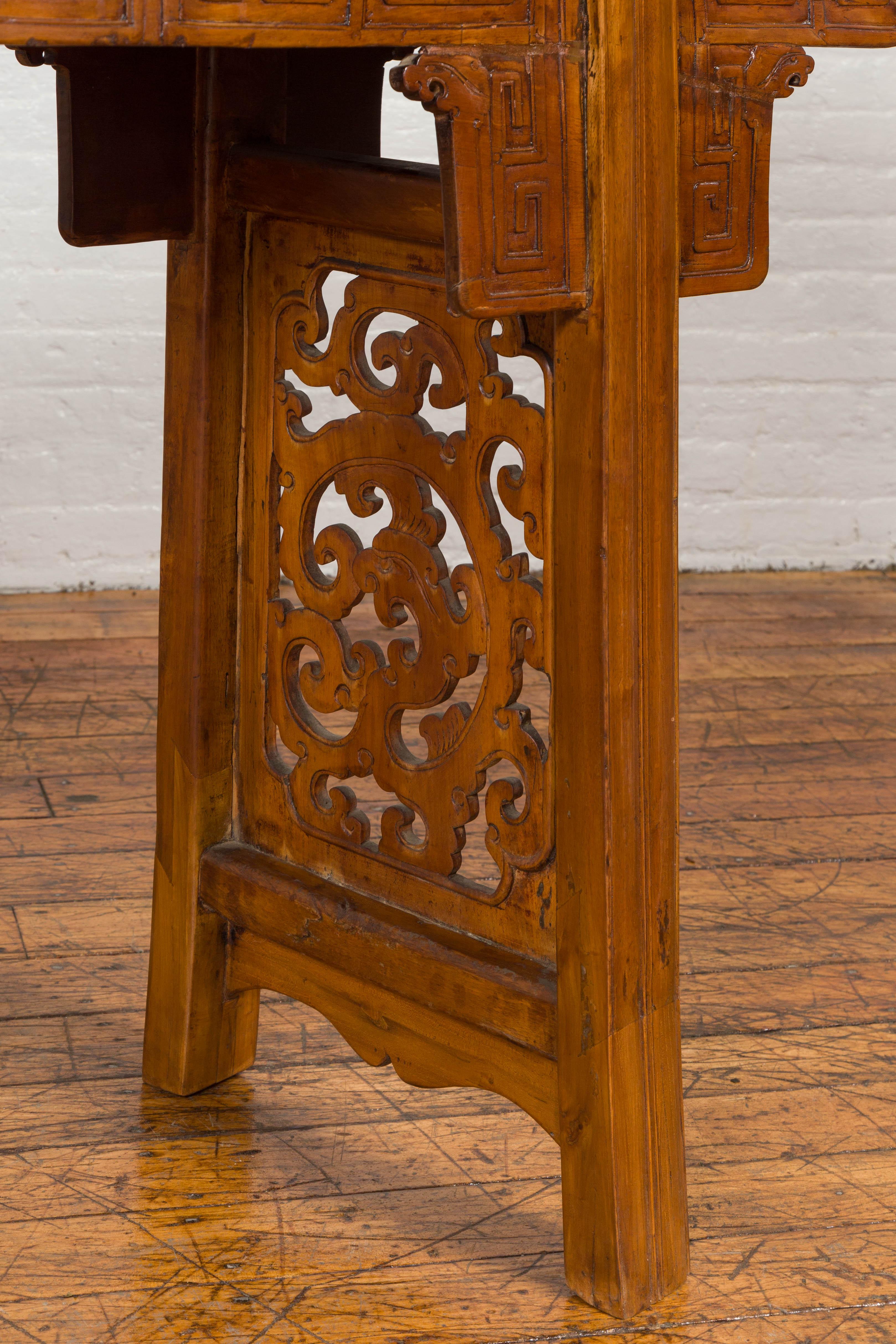 Ming Style Altar Table with Everted Flanges, Meander Apron and Cloud Motifs 5