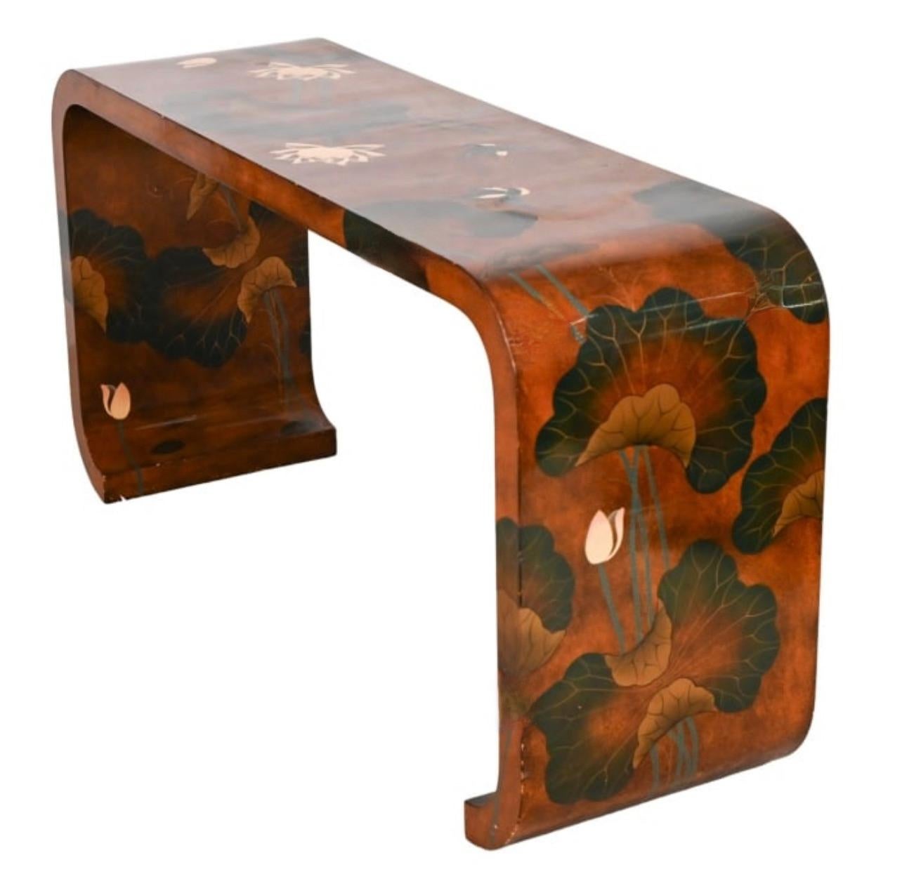 Japonisme Ming Style Lotus Flowers Lacquered Console Table, 20th. Century.
