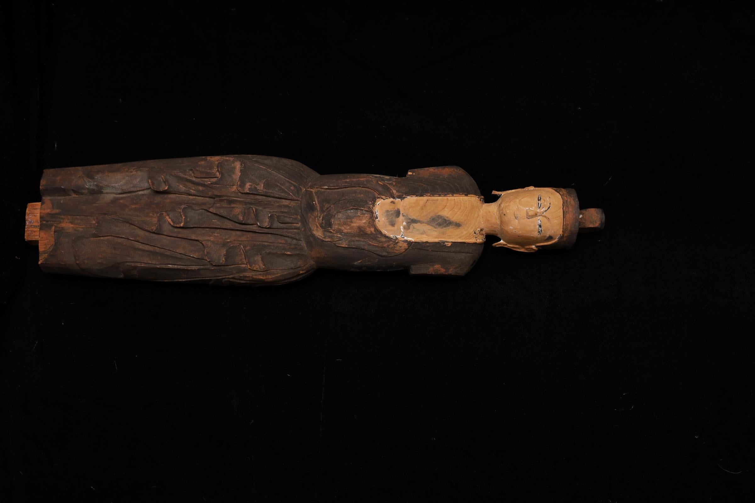 Art populaire japonais Mingei - Statue de Kannon Bosatsu, 18e siècle en vente 2