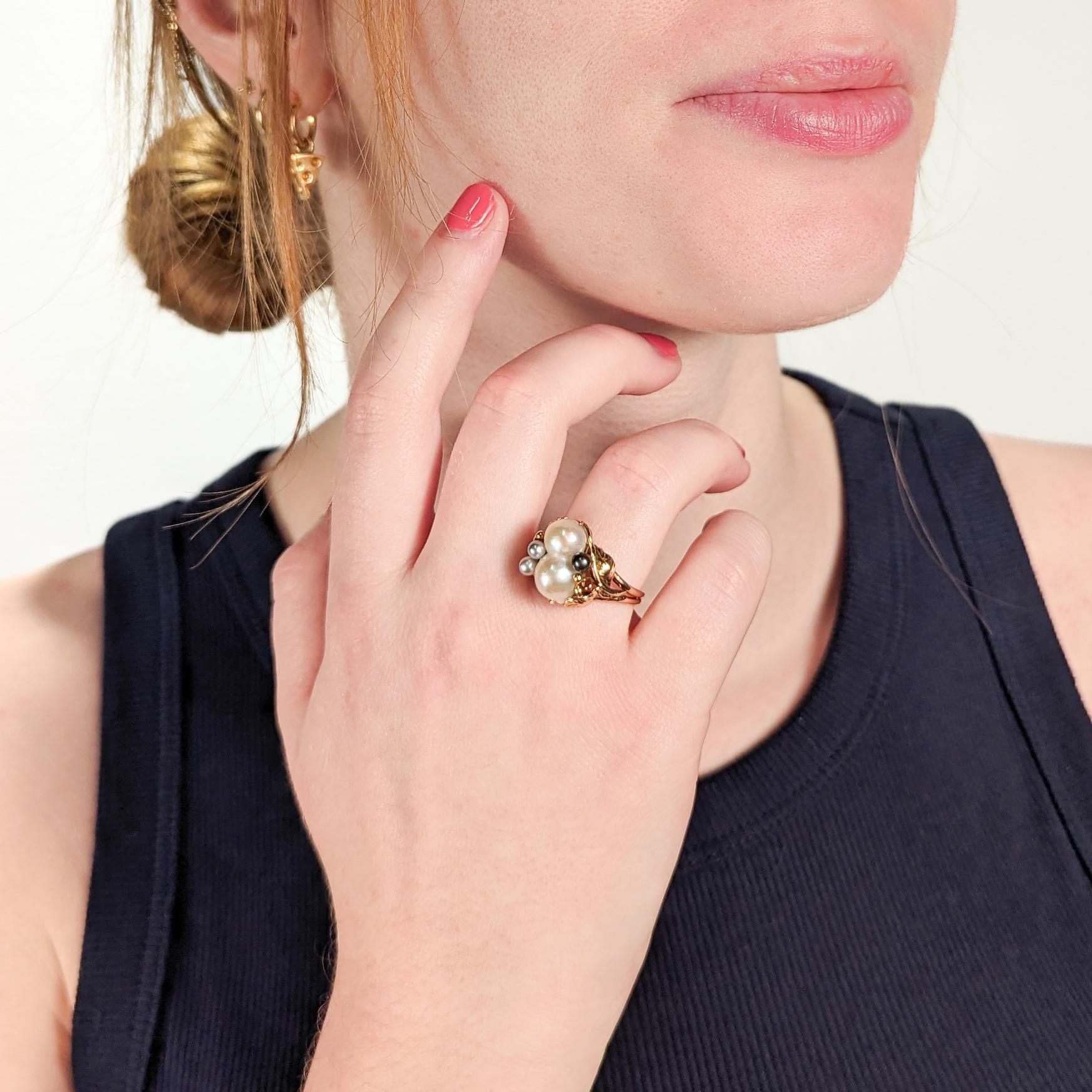 Taglio rotondo Anello a grappolo con doppia perla barocca in oro 14K di Ming Ming in vendita