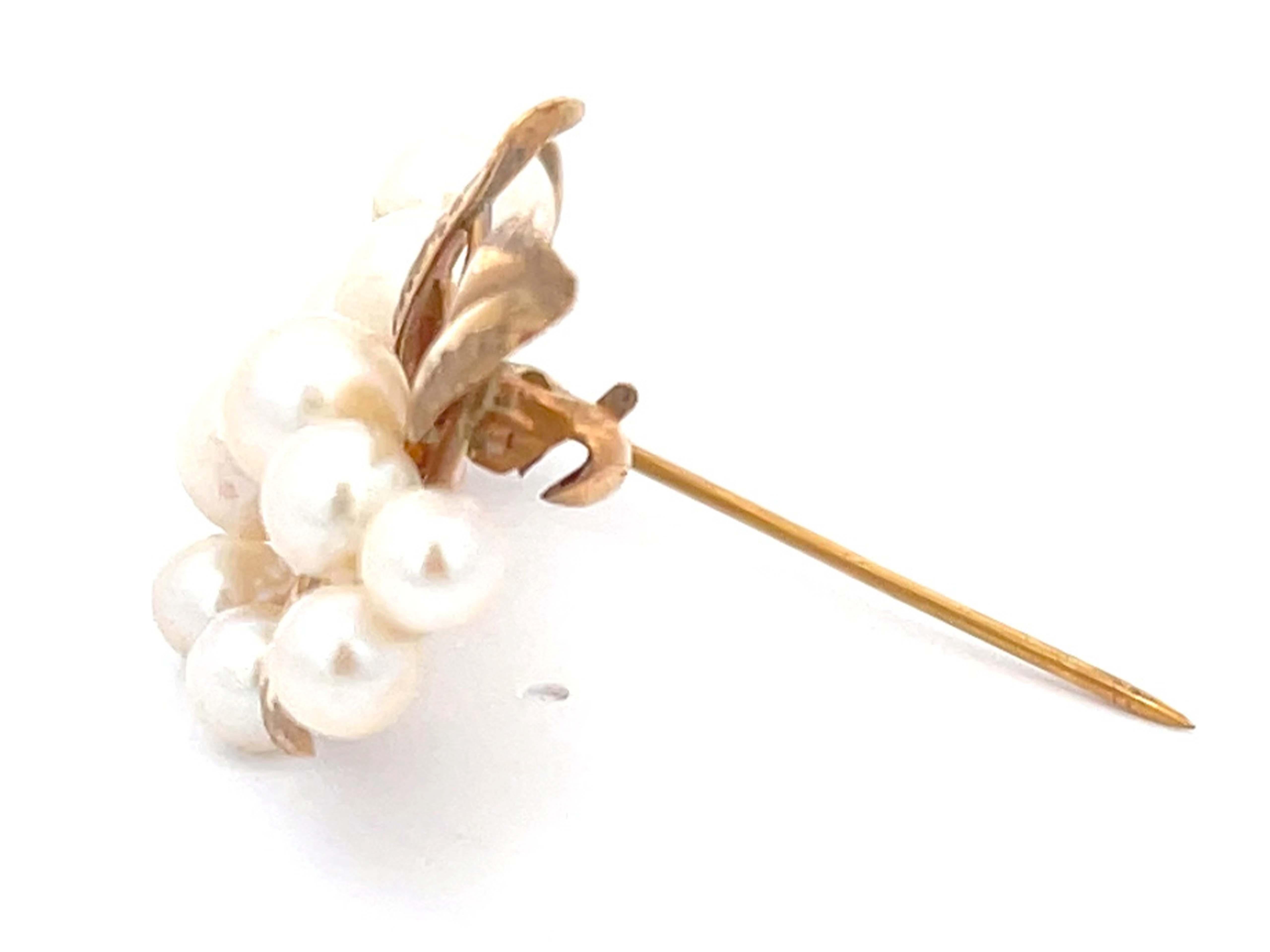 Mings Akoya Pearl and Leaf Branch Brooch in 14k Yellow Gold In Excellent Condition For Sale In Honolulu, HI