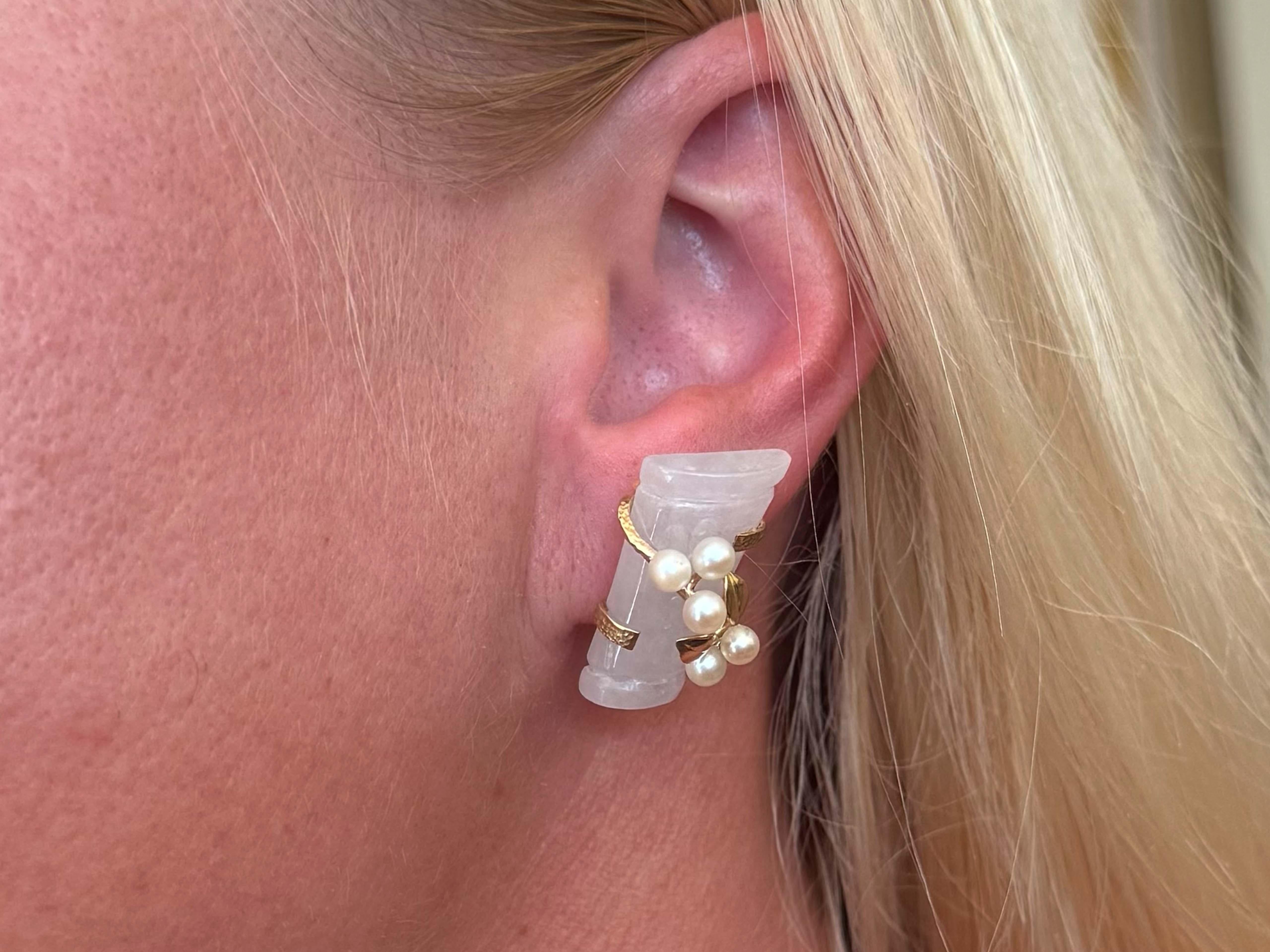 Earrings Specifications:

Designer: Ming's Hawaii

Metal: 14K Yellow Gold

Total Weight: 11.7 Grams

Jade: White Jade

Pearls: Akoya Pearls

Stamped: 
