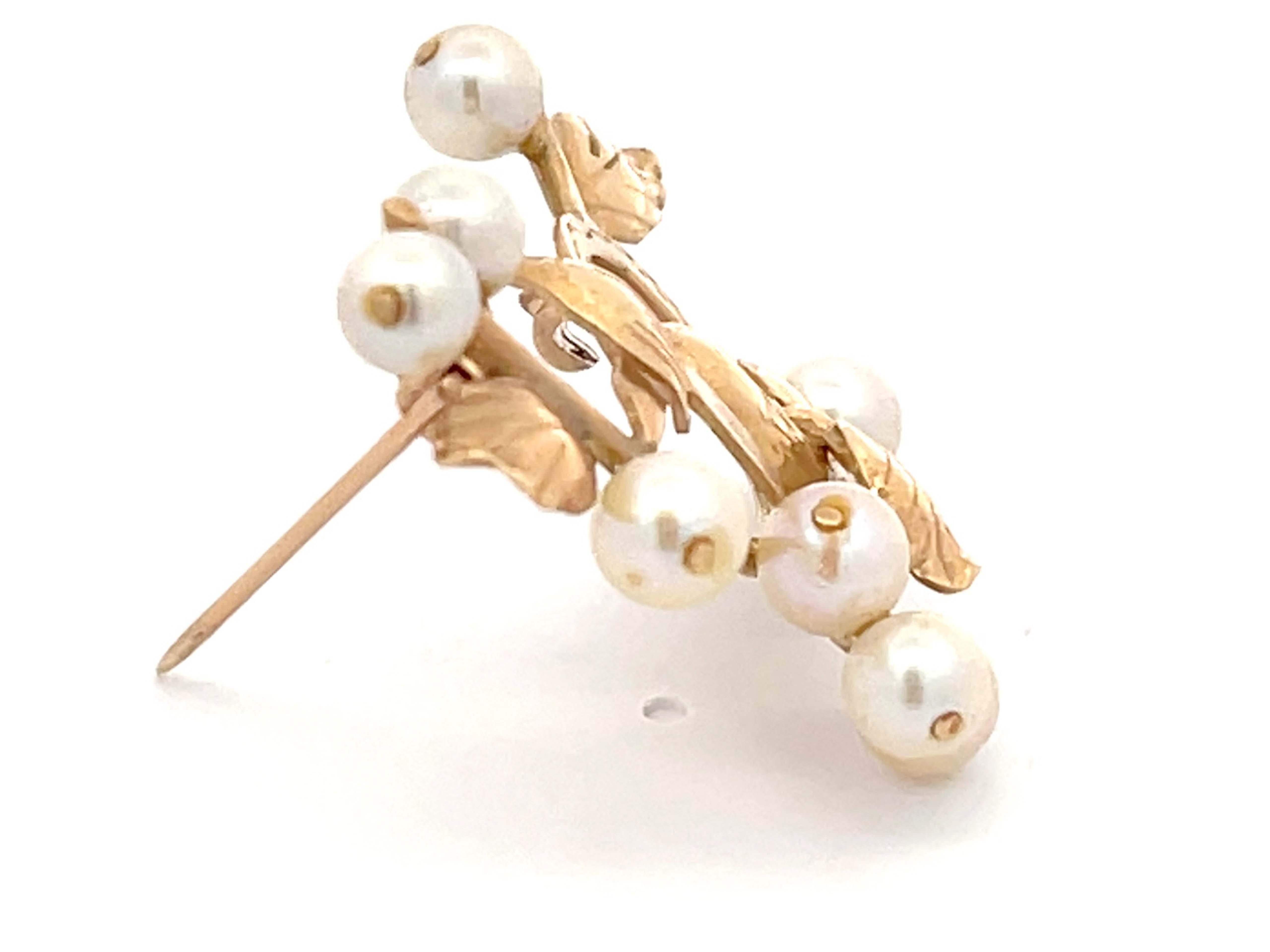 Round Cut Mings Bird on a Plum Akoya Pearl Brooch in 14k Yellow Gold For Sale