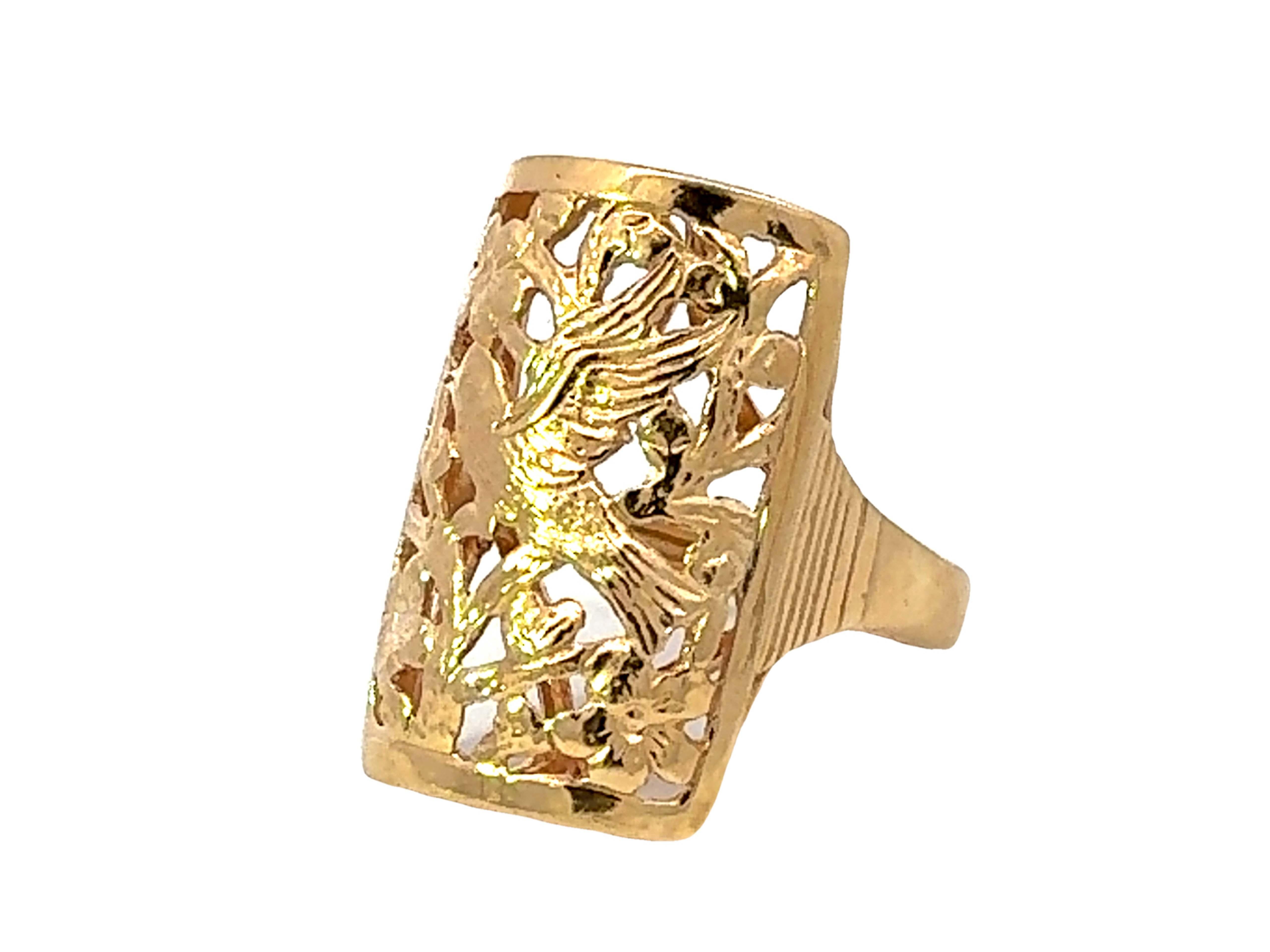 Mings Bird on a Plum Rectangular Gold Cutout Ring 14k Yellow Gold In Excellent Condition For Sale In Honolulu, HI