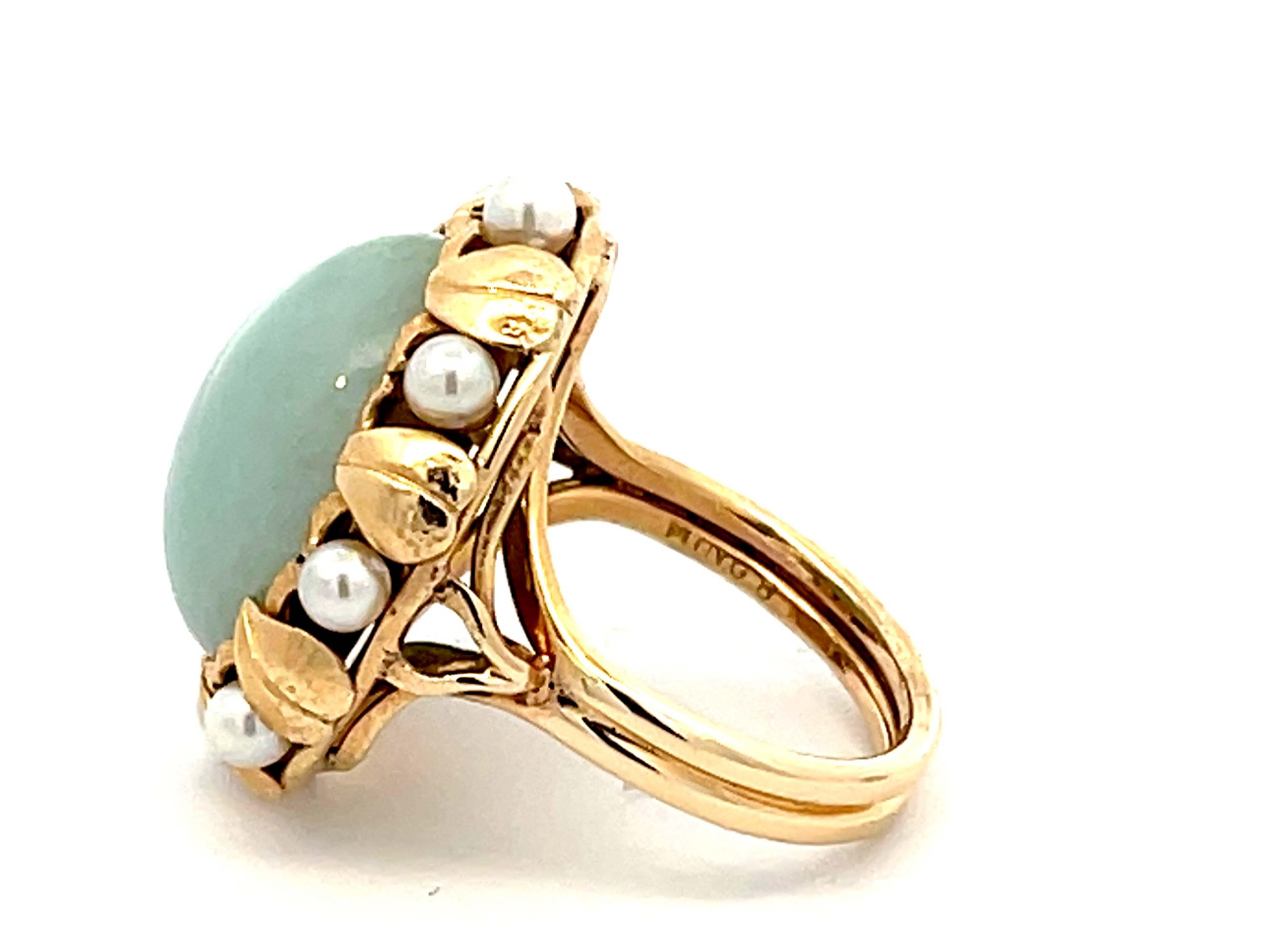 Mings Cabochon Jade and Pearl Halo Leaf Ring in 14k Yellow Gold For Sale 1