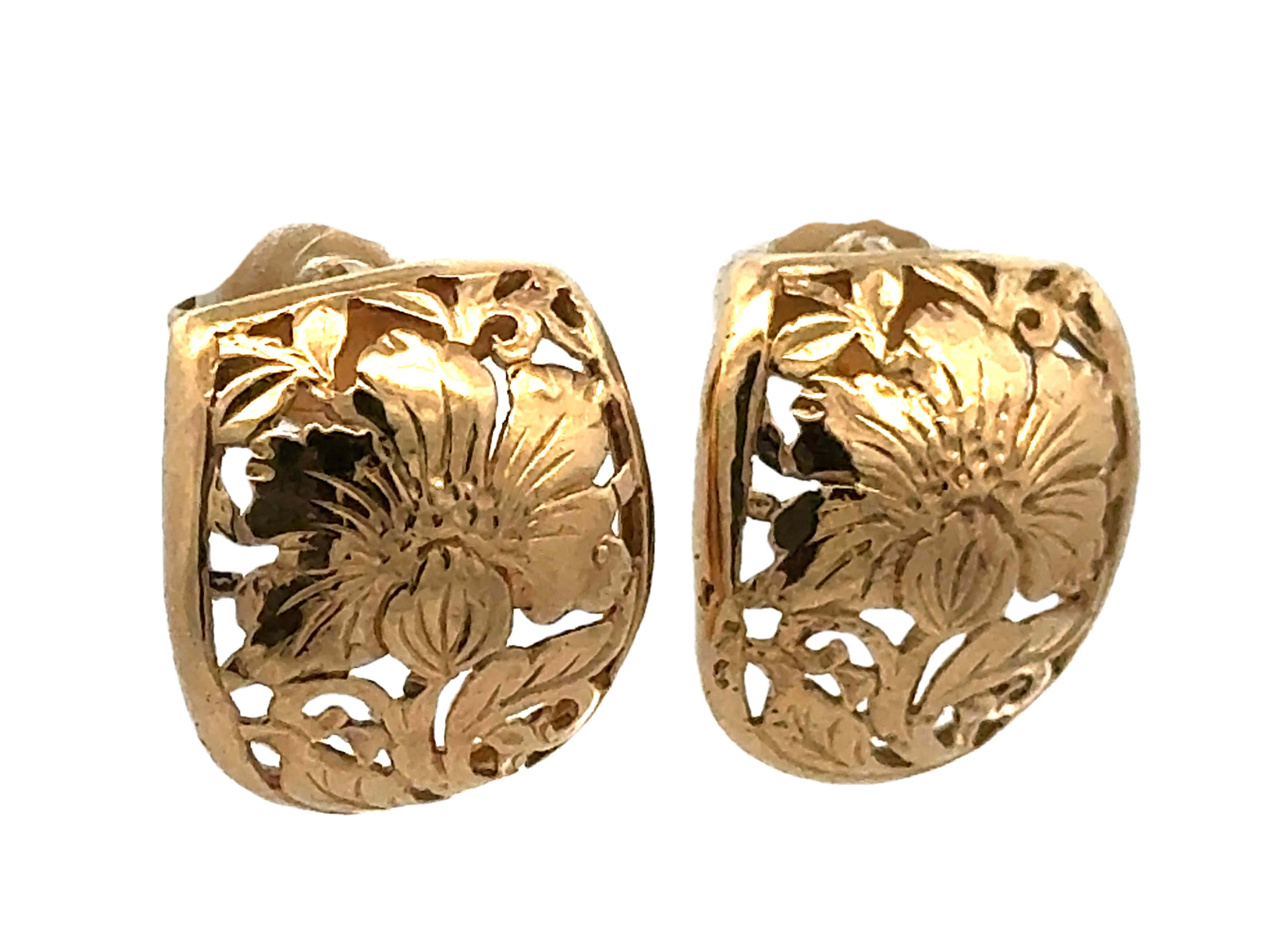 Moderno Orecchini a perno Ming Ming Flower Open Scroll in oro giallo 14 carati in vendita