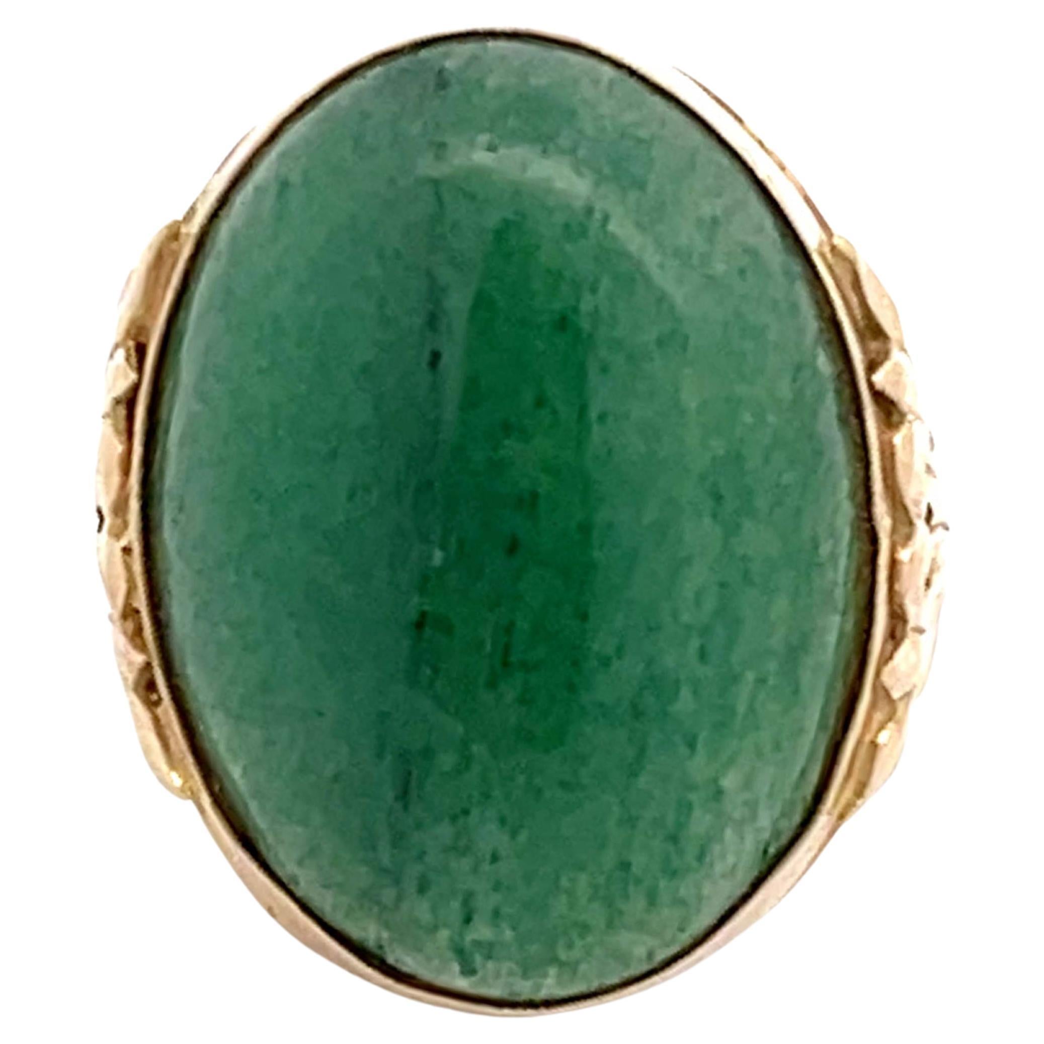 Mings Green Jade Ring in 14k Yellow Gold For Sale