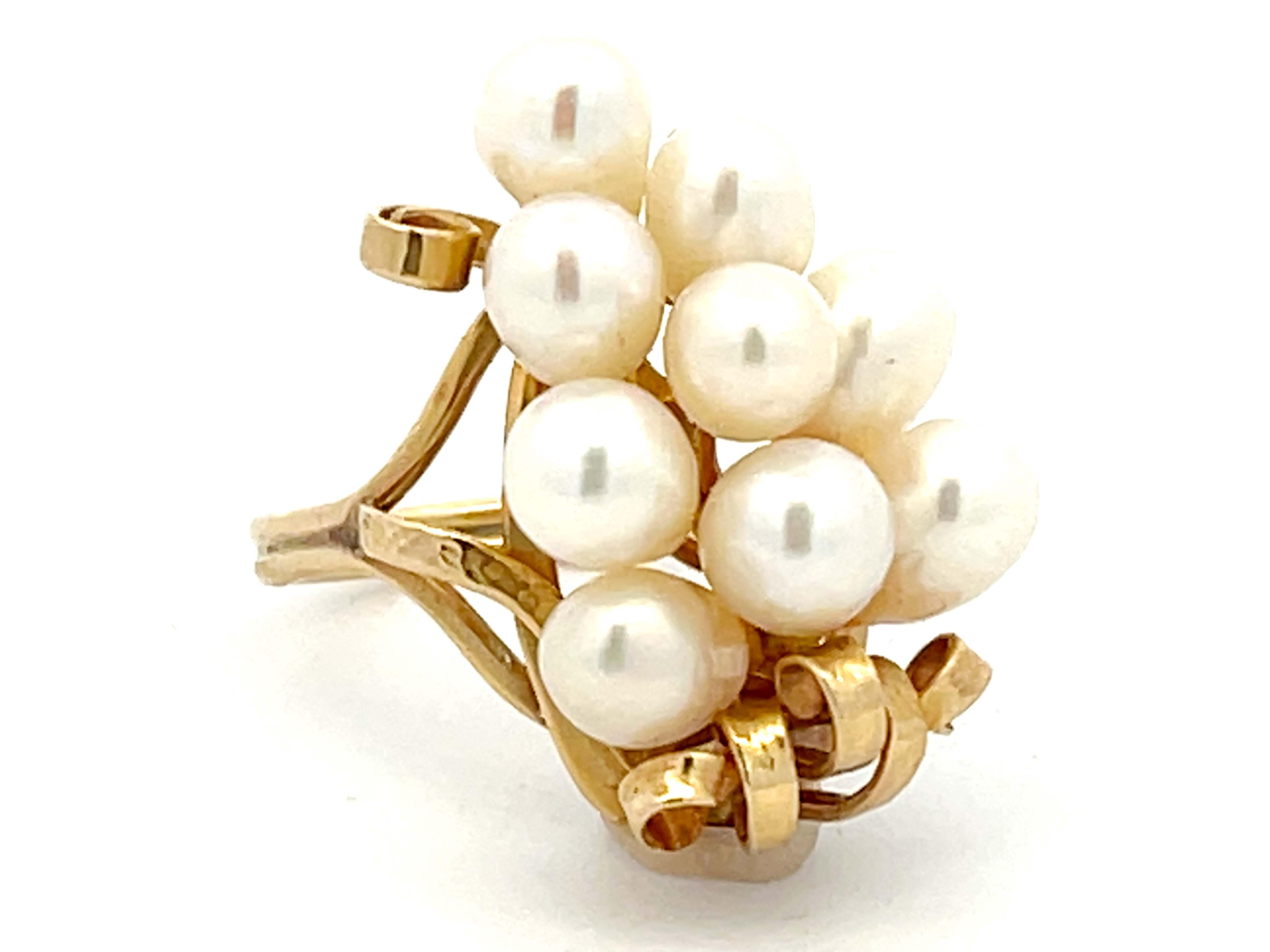 Modern Ming's Hawaii Akoya Pearl Cluster Ring 14k Yellow Gold For Sale