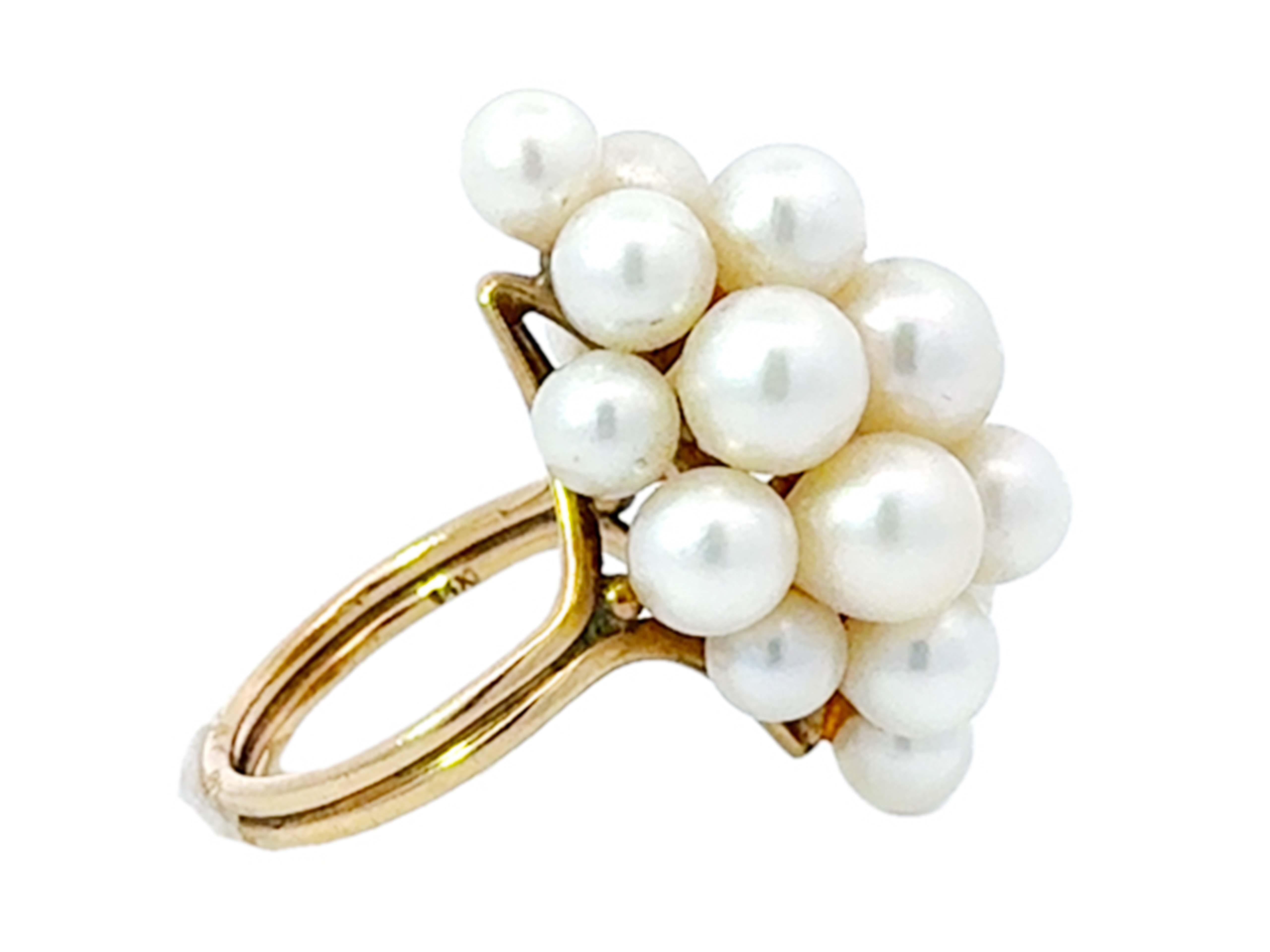Ming's Hawaii Akoya Pearl Cluster Ring 14k Yellow Gold In Excellent Condition For Sale In Honolulu, HI