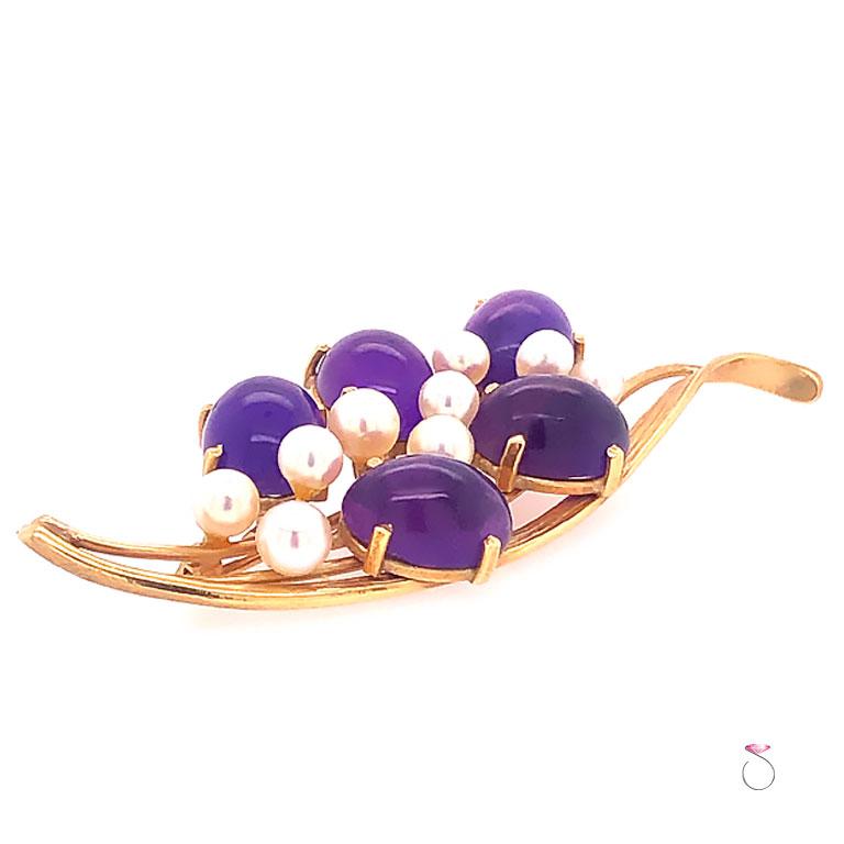 Art Deco Ming's Hawaii Amethyst and Akoya Pearl 14 Karat Yellow Gold Floral Brooch For Sale