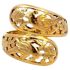 Ming's Hawaii Bird on a Plum Crossover Taller Ring 14k Yellow Gold