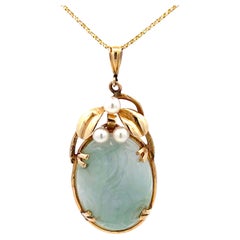 Retro Mings Hawaii Carved Nephrite Jade & Pearl Pendant in 14k Yellow Gold with Chain
