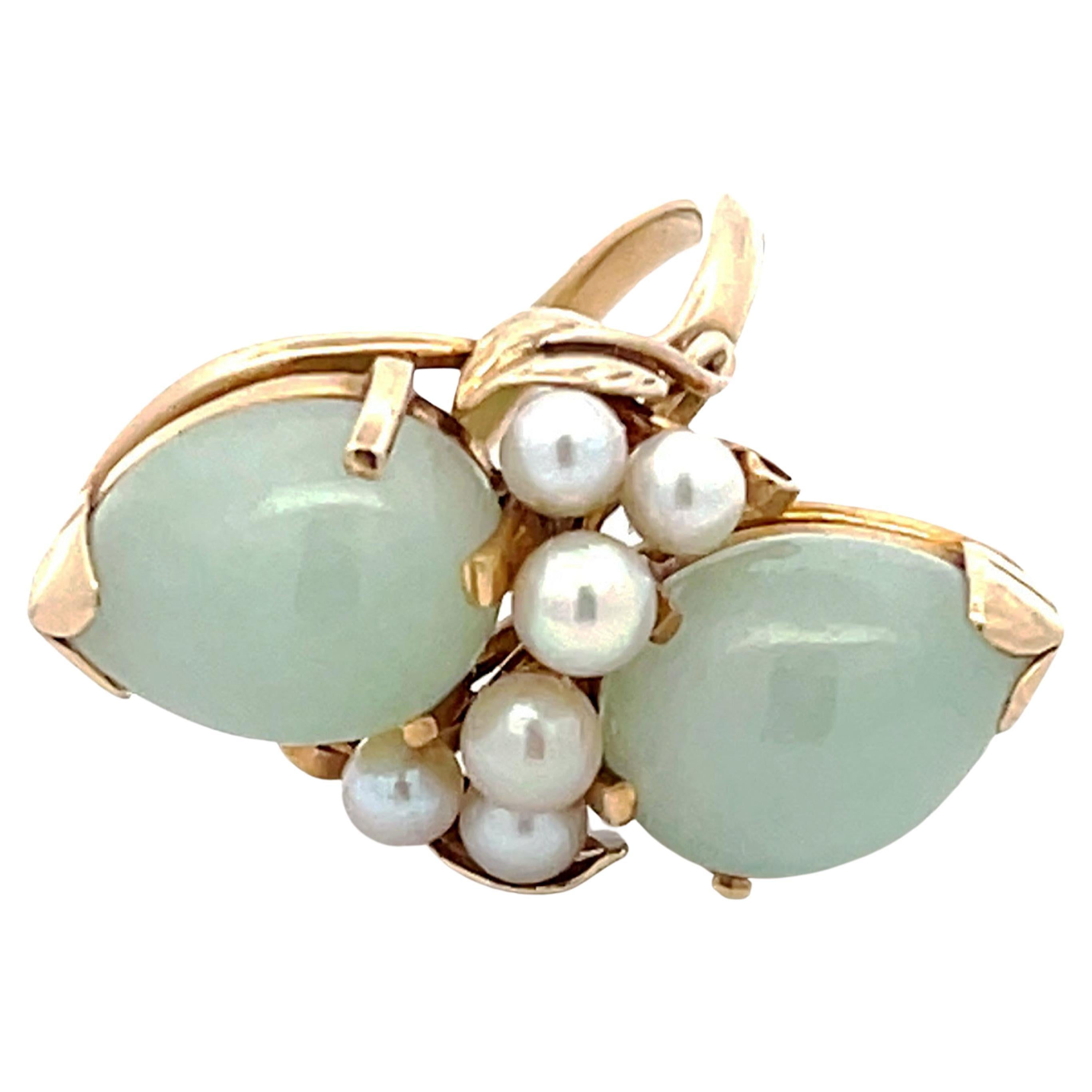 Mings Hawaii Double Jade and Pearl Ring in 14Karat Yellow Gold For Sale