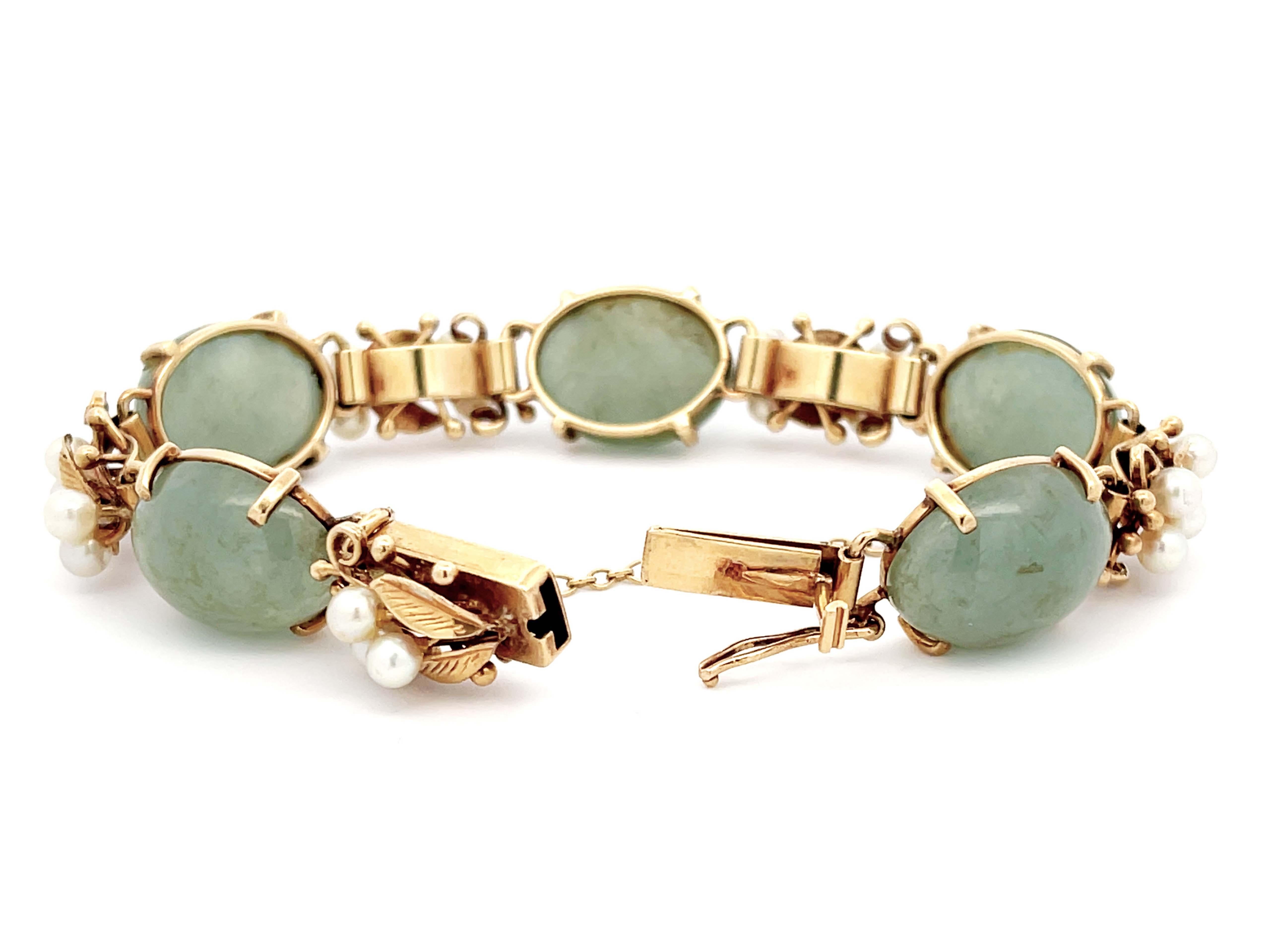 Round Cut Mings Hawaii Jade and Pearl Leaf Bracelet in 14k Yellow Gold For Sale