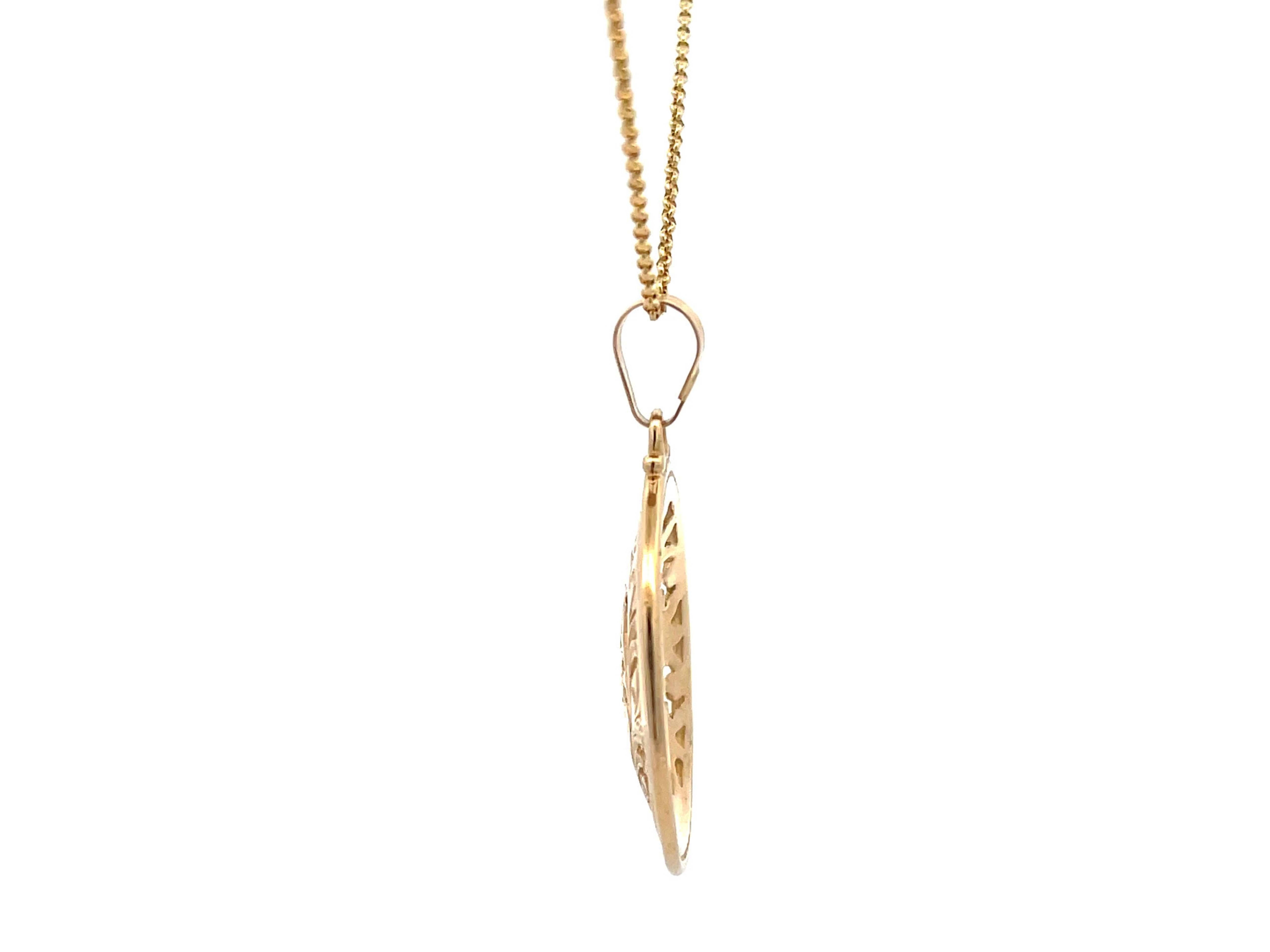 Modern Mings Hawaii Long Life Round Pendant in 14Karat Yellow Gold with Chain For Sale